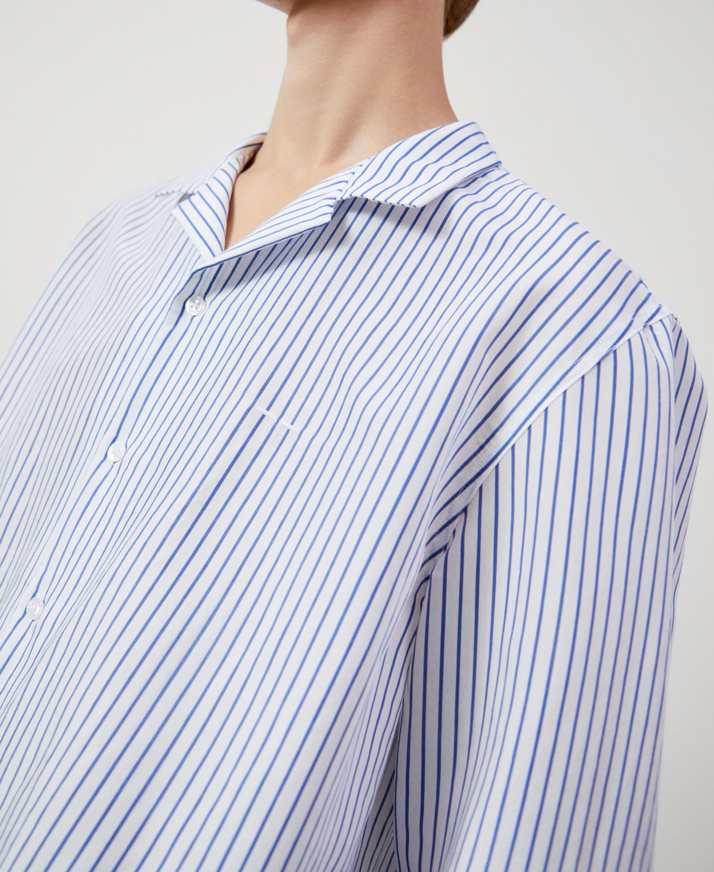 Lyocell bowling collar shirt image number 3