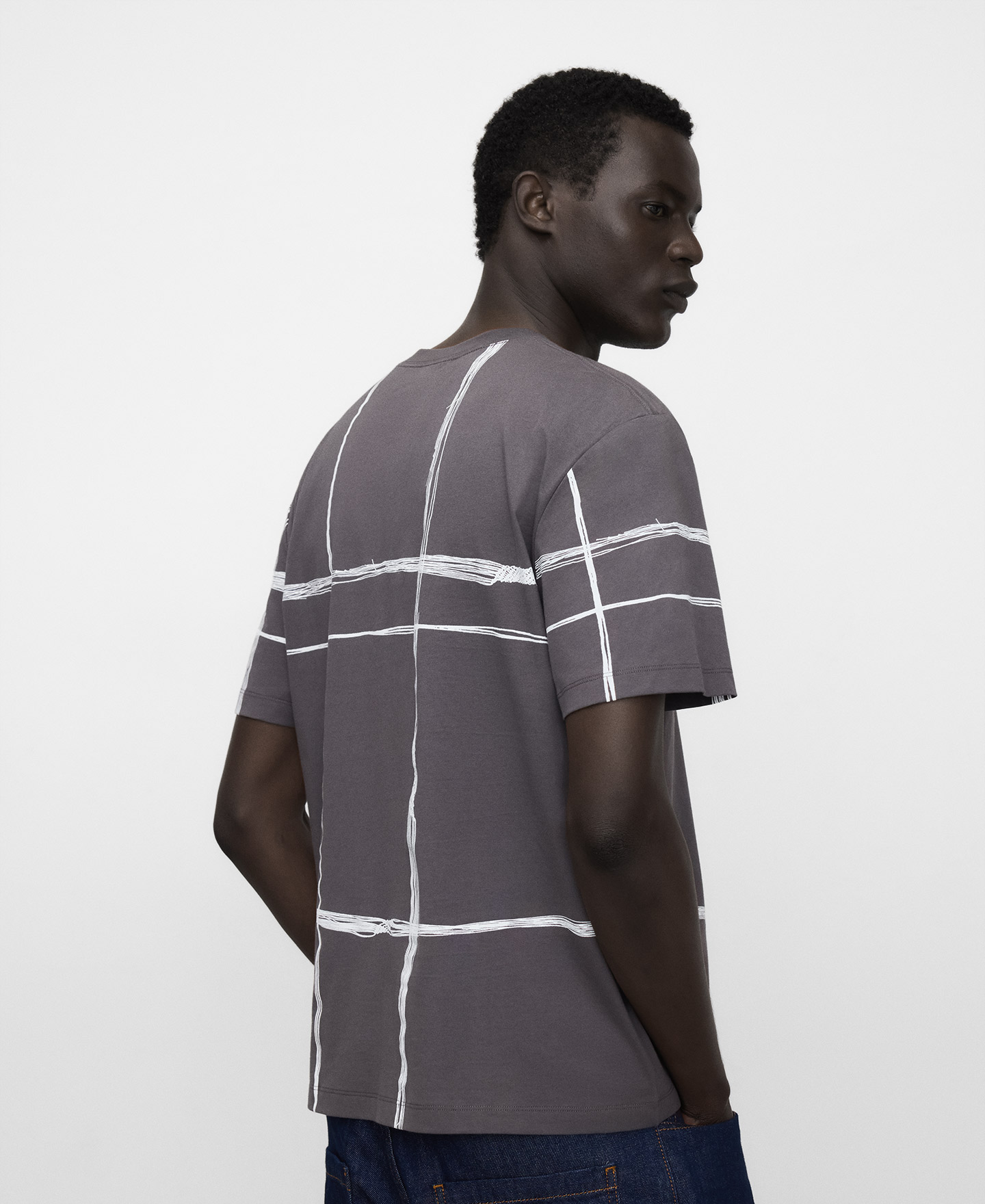 Cotton regular fit printed T-shirt image number 2