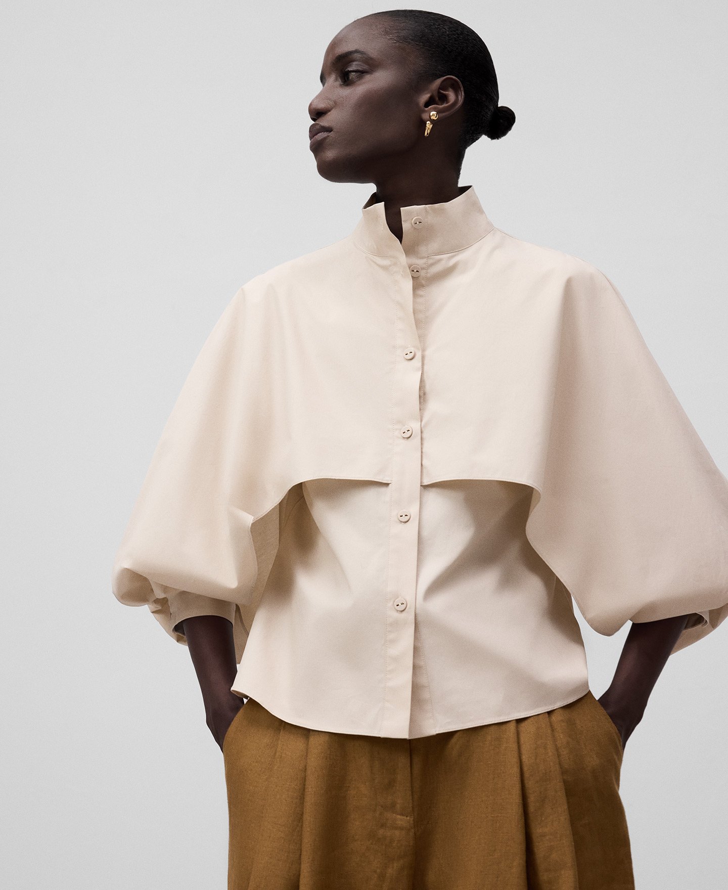 Straight shirt with capelet woman image number 0