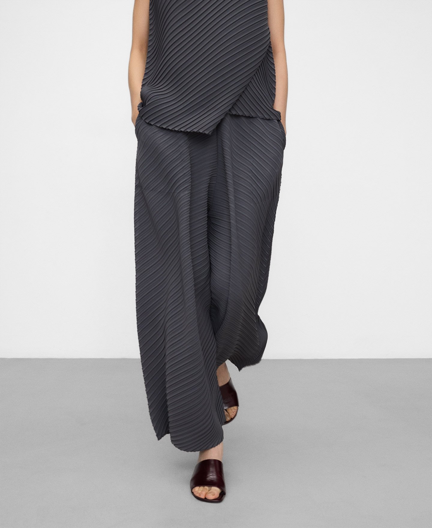 Crinkle wide-leg trousers image number 0
