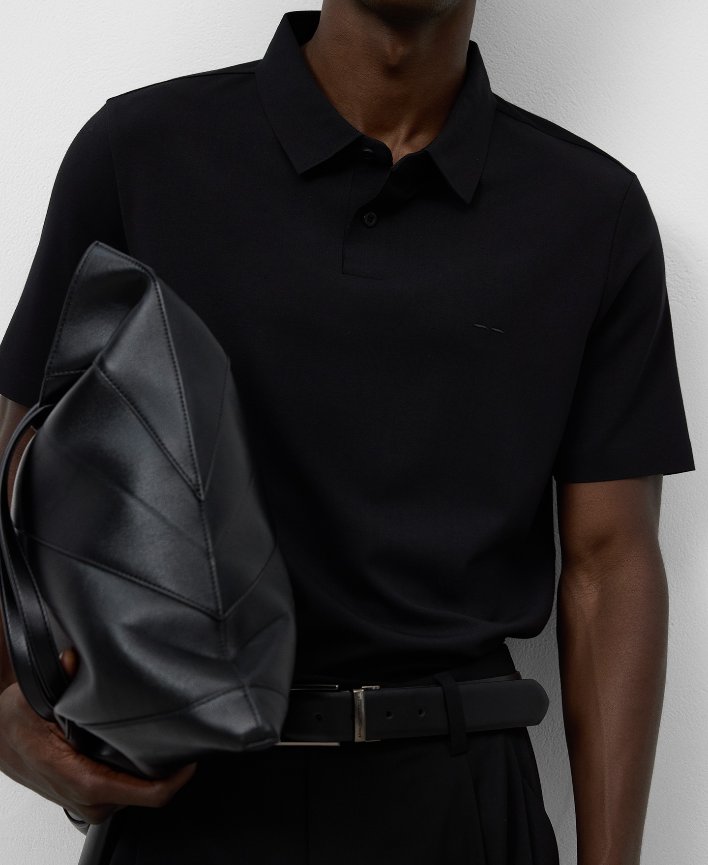 Regular fit short sleeve polo shirt man image number 3