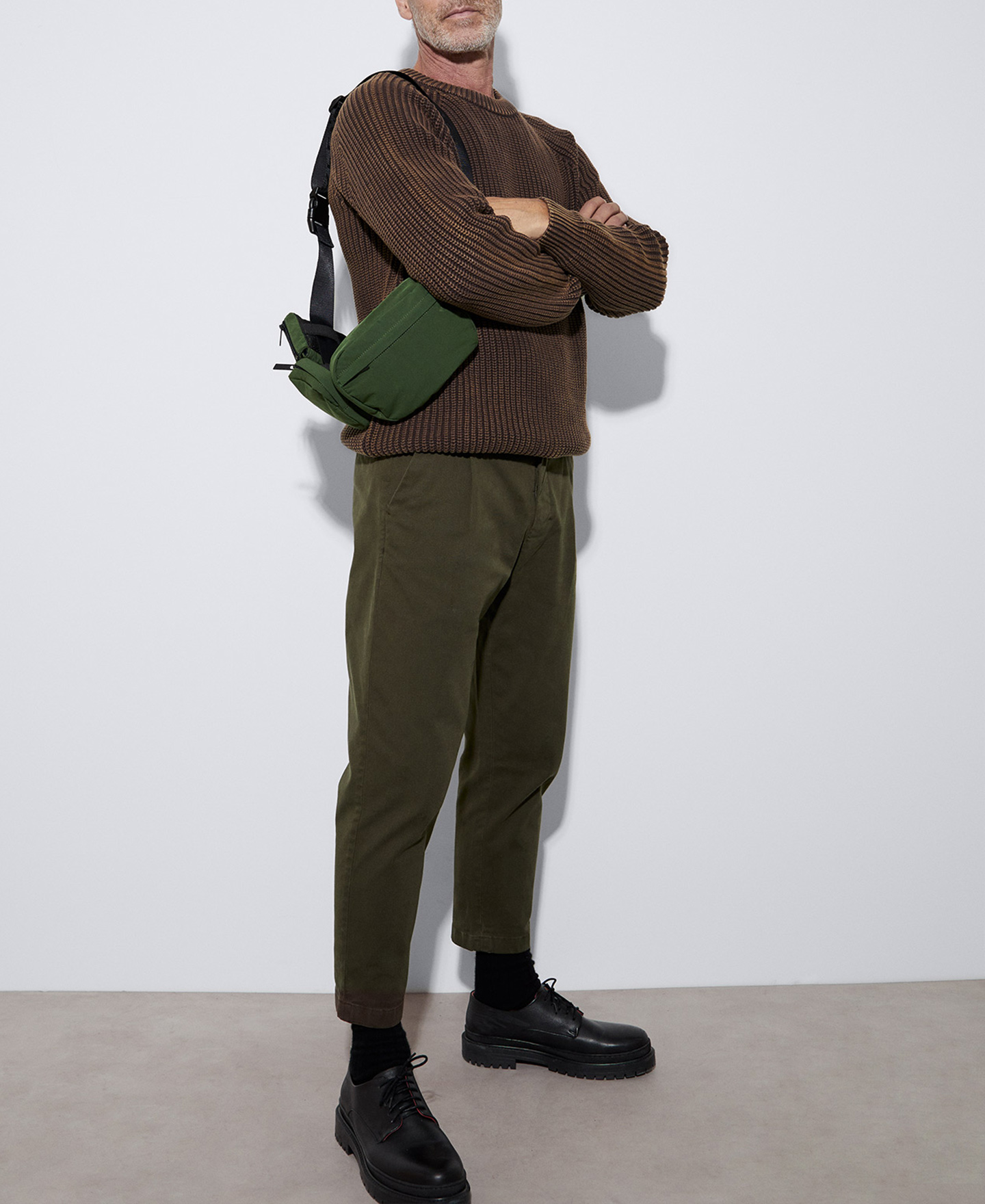 English knitted cotton sweater image number 1
