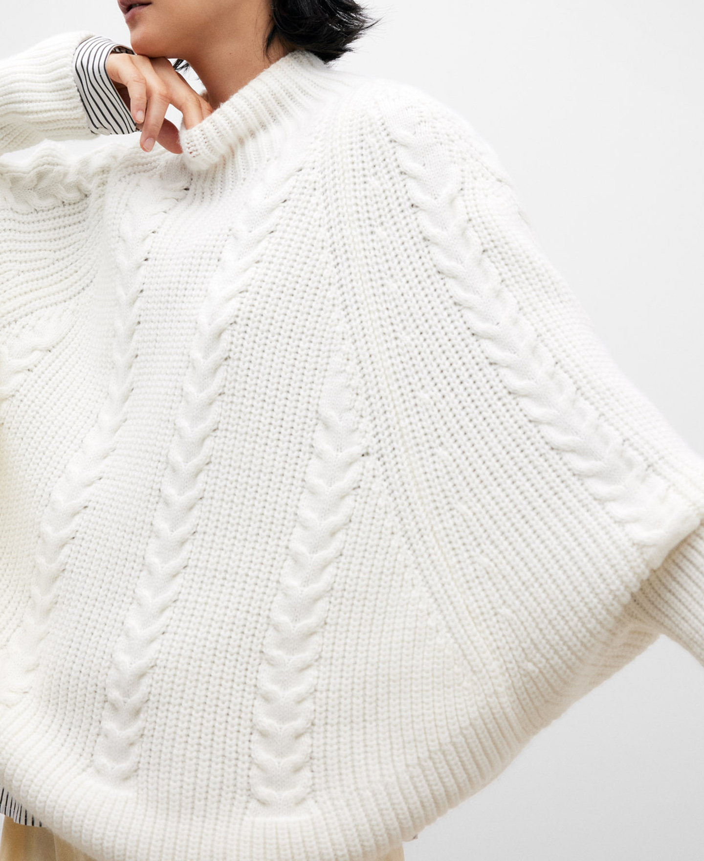 Eights turtleneck sweater for women image number 3