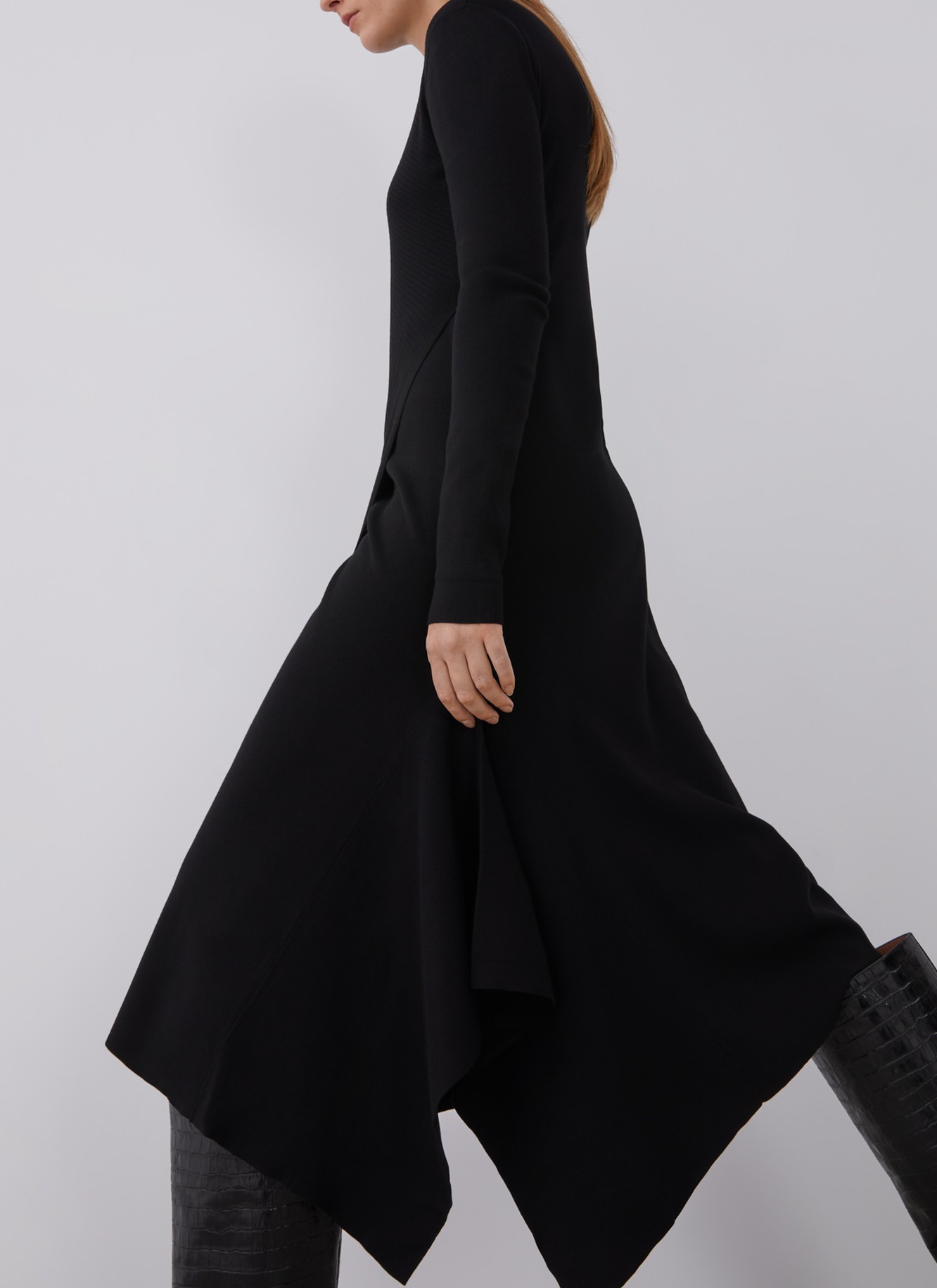 Midi thick stretch-knit dress with godet image number 3