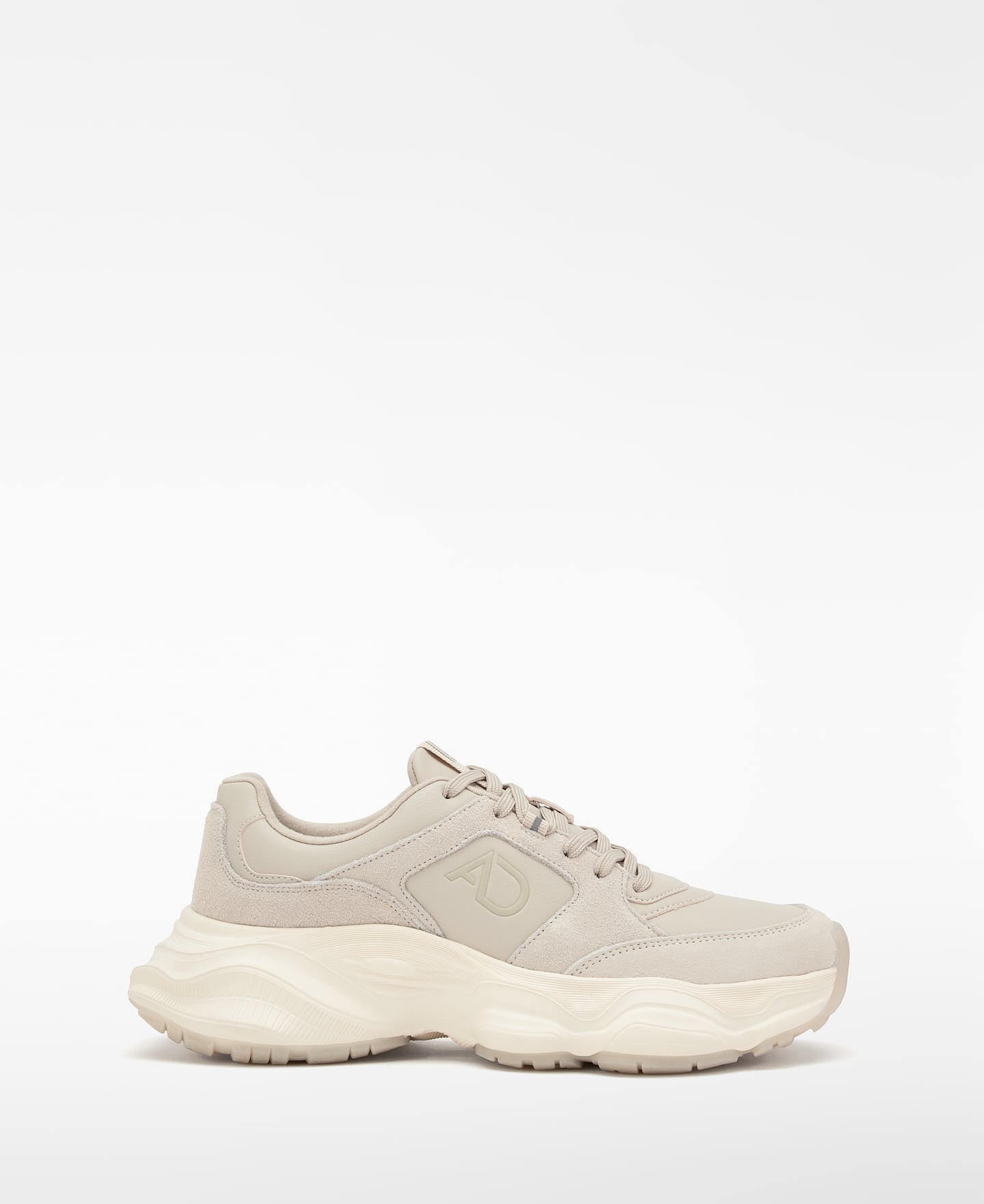 Logo platform sneaker image number 0