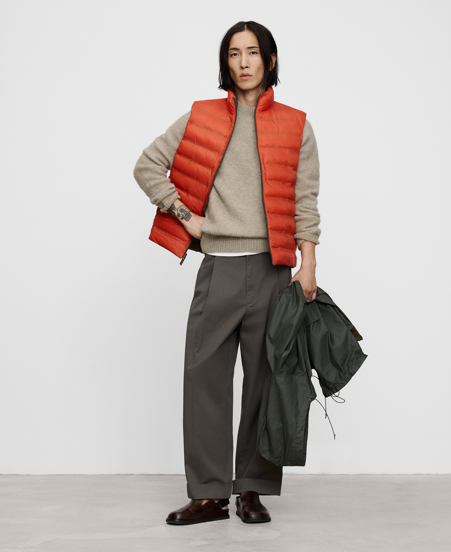 Padded reversible vest image number 4