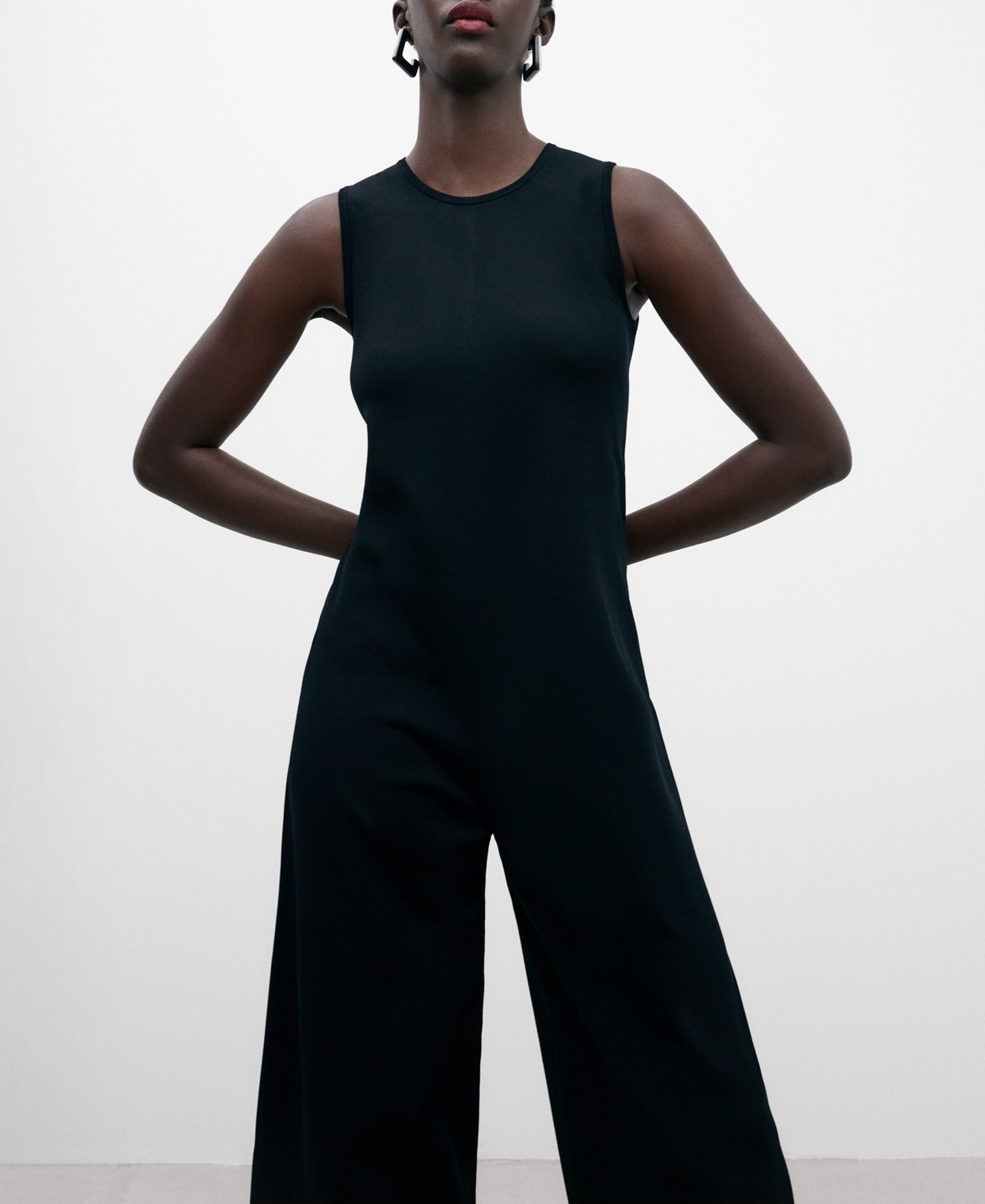 Black cerrojillo knitted jumpsuit woman image number 0