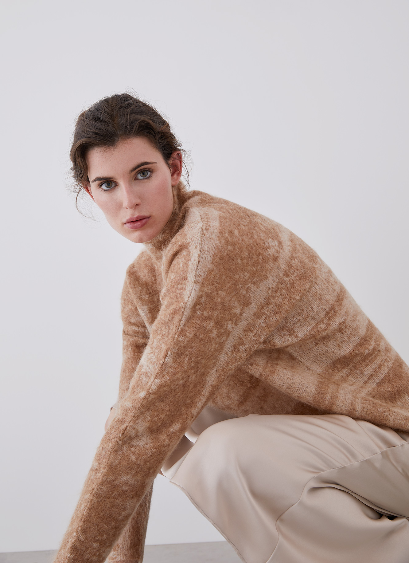 Jersey de mohair con cuello perkins image number 3