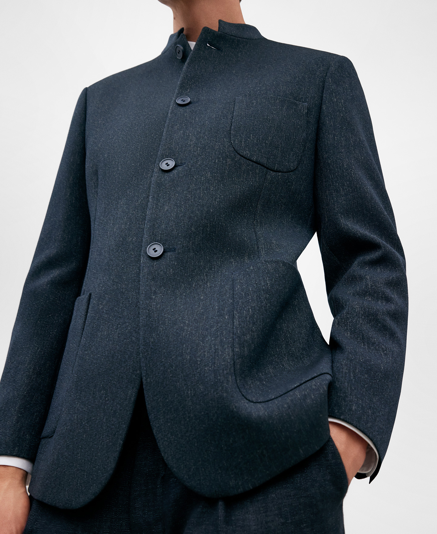 Grey Mandarin collar blazer for men image number 3