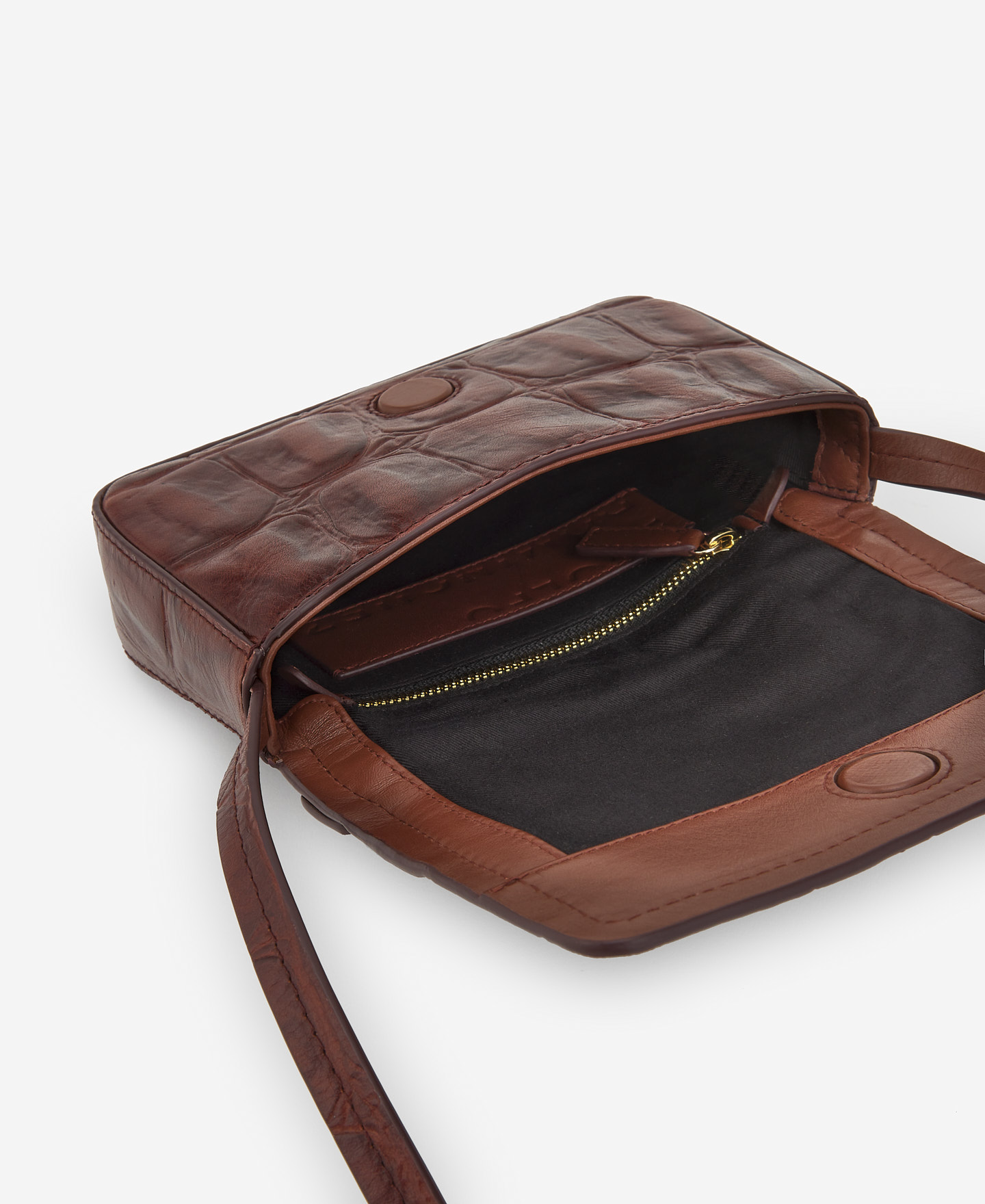 Responsible leather shoulder bag image number 3