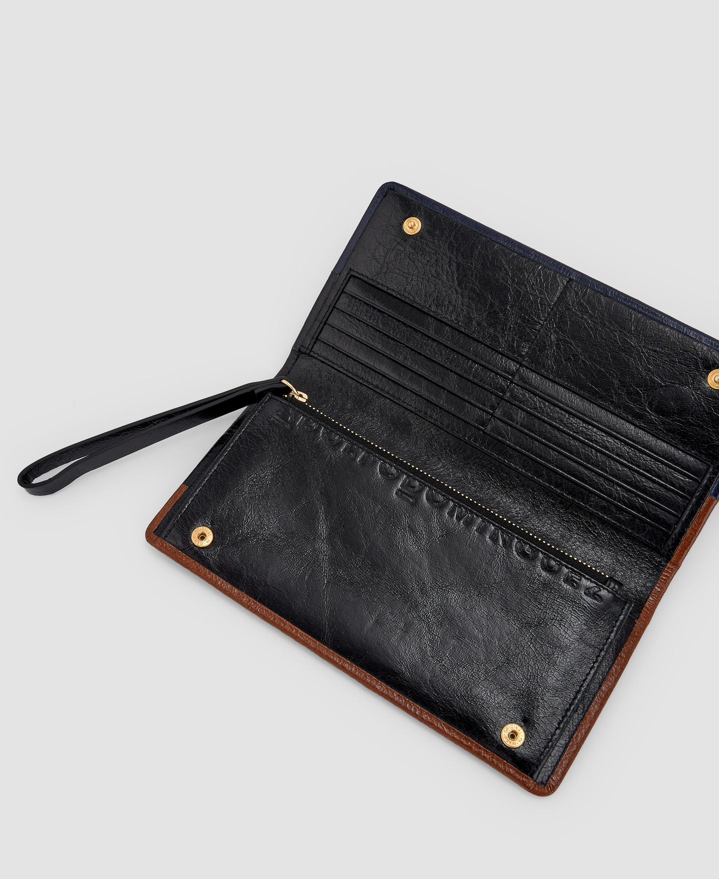 Cracked leather large wallet image number 1