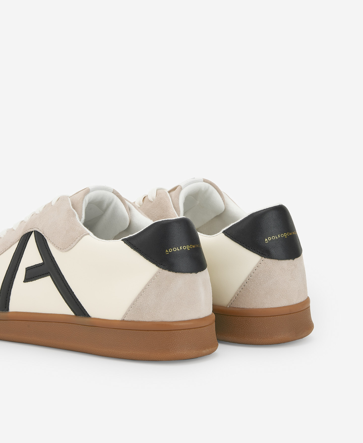 Zapatilla en piel blanca para hombre image number 2