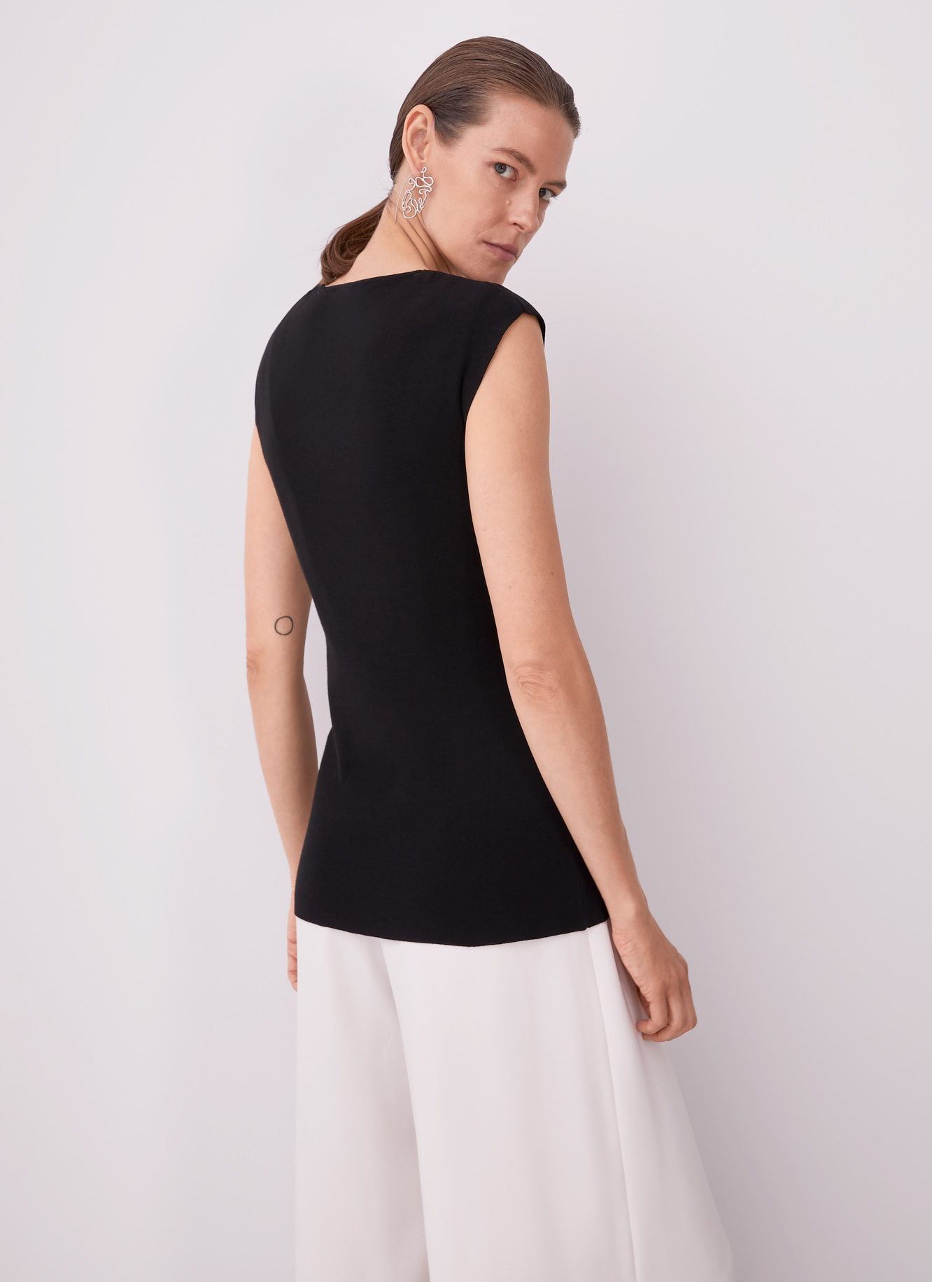 Top en viscosa con espalda de mohair image number 2