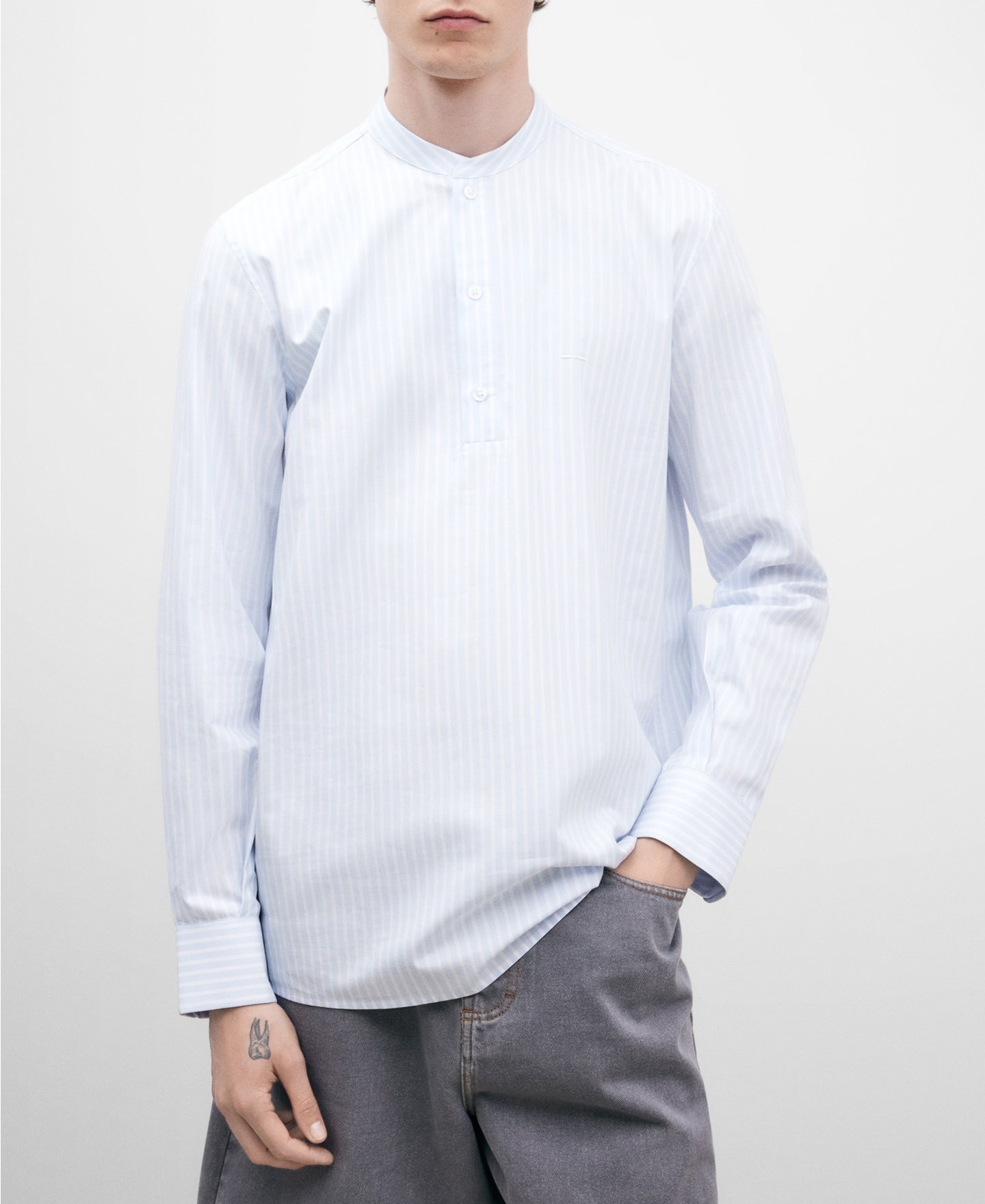 Camisa panadera cuello Mao image number 0