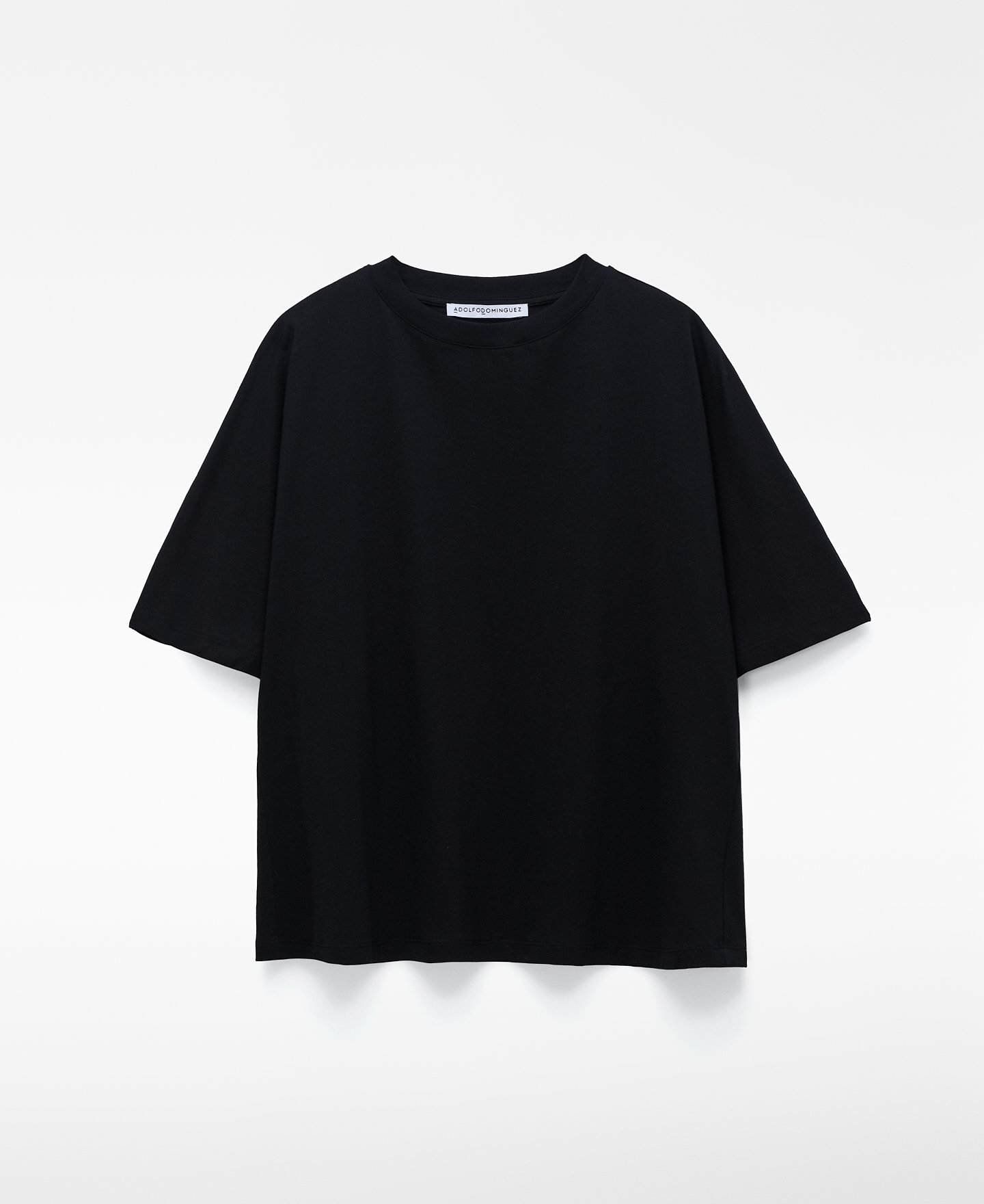 Ausgestelltes T-Shirt mit Rundhalsausschnitt aus Baumwolle image number 4