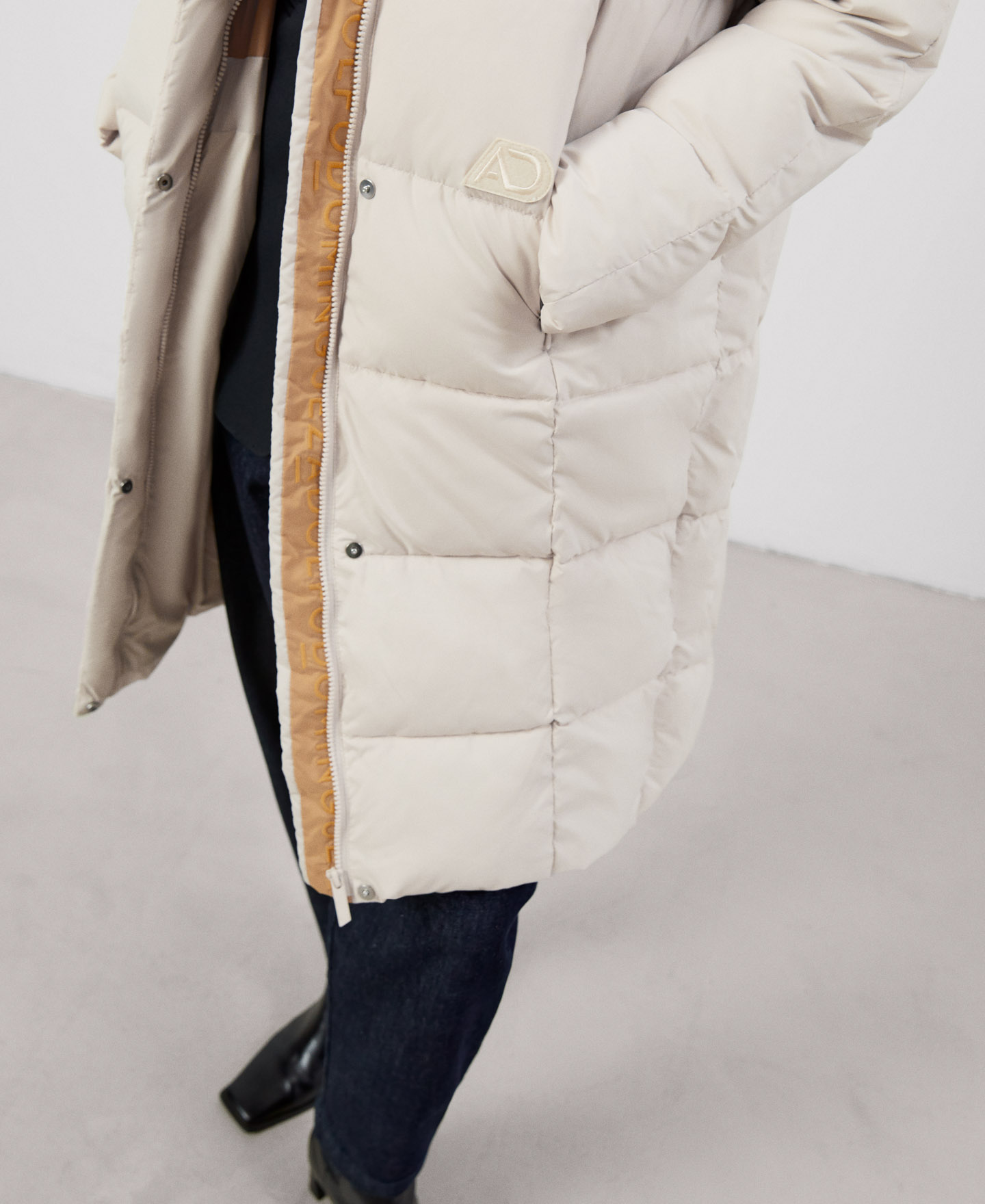 Recycled nylon padded long coat image number 5