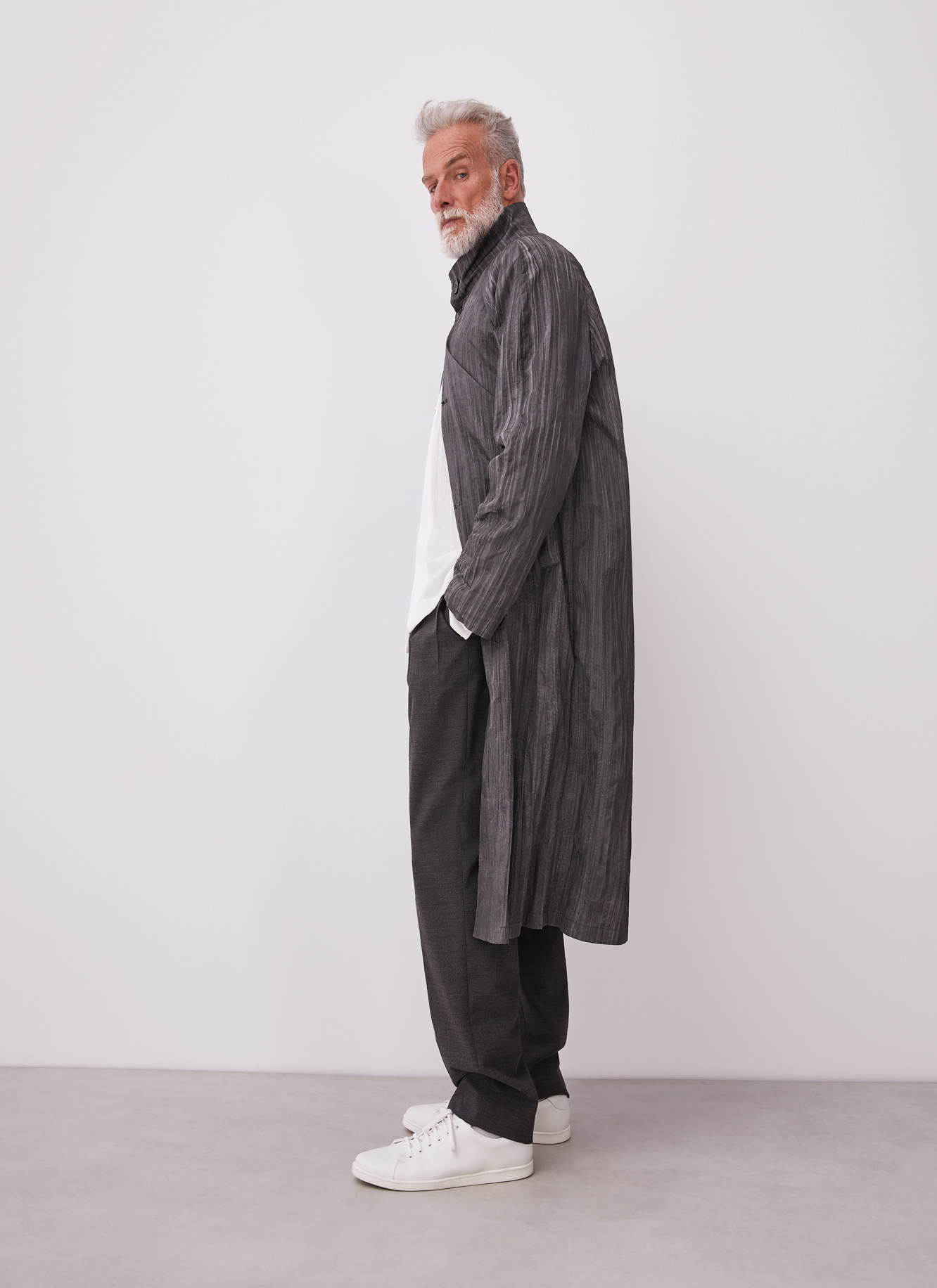 Crinkle coat with raised collar image number 1