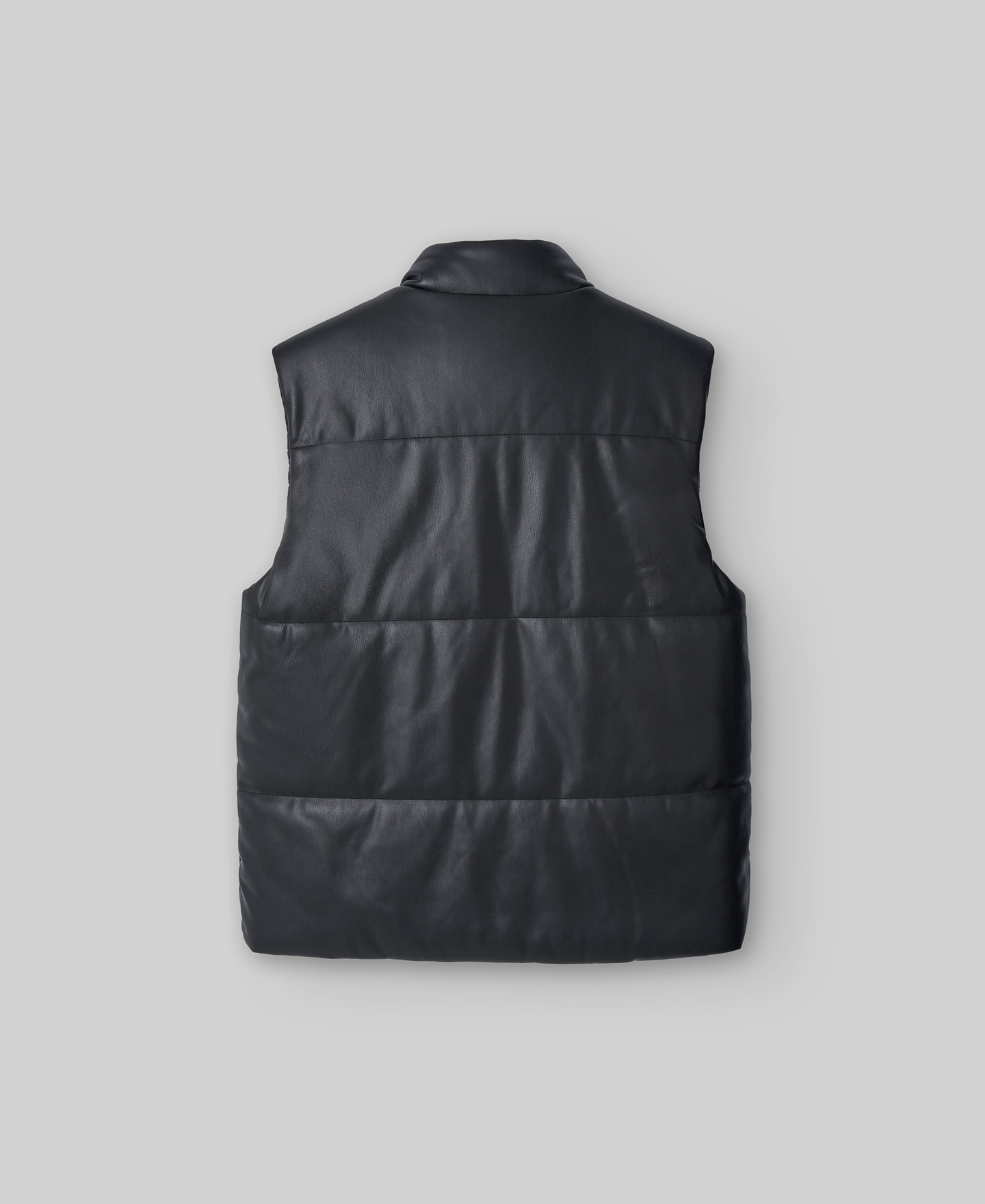 Leather-Non-Leather reviersible vest man image number 5