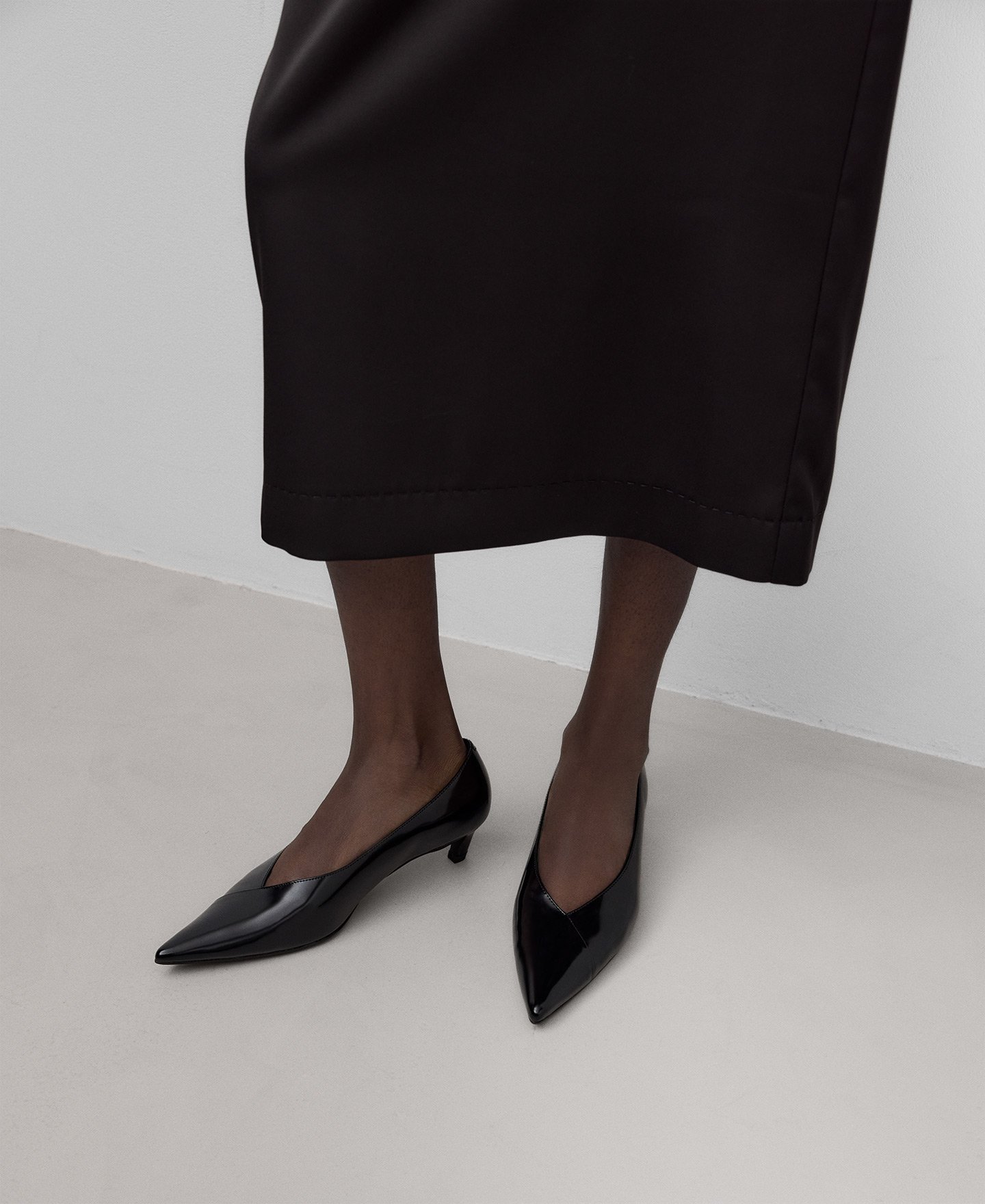 Zapato tac&oacute;n piel mujer image number 3