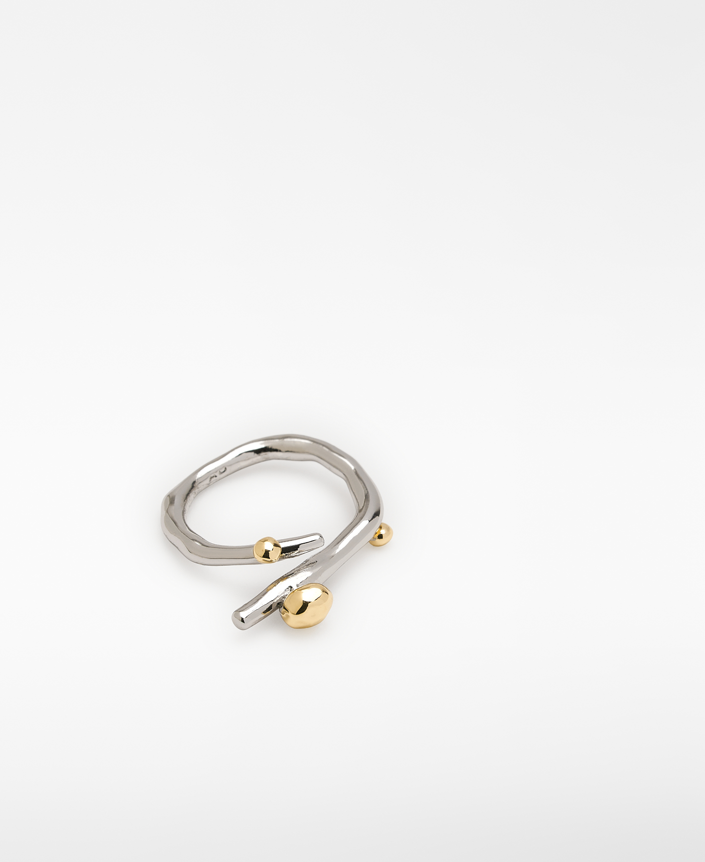 Organic-shaped irregular ring image number 1