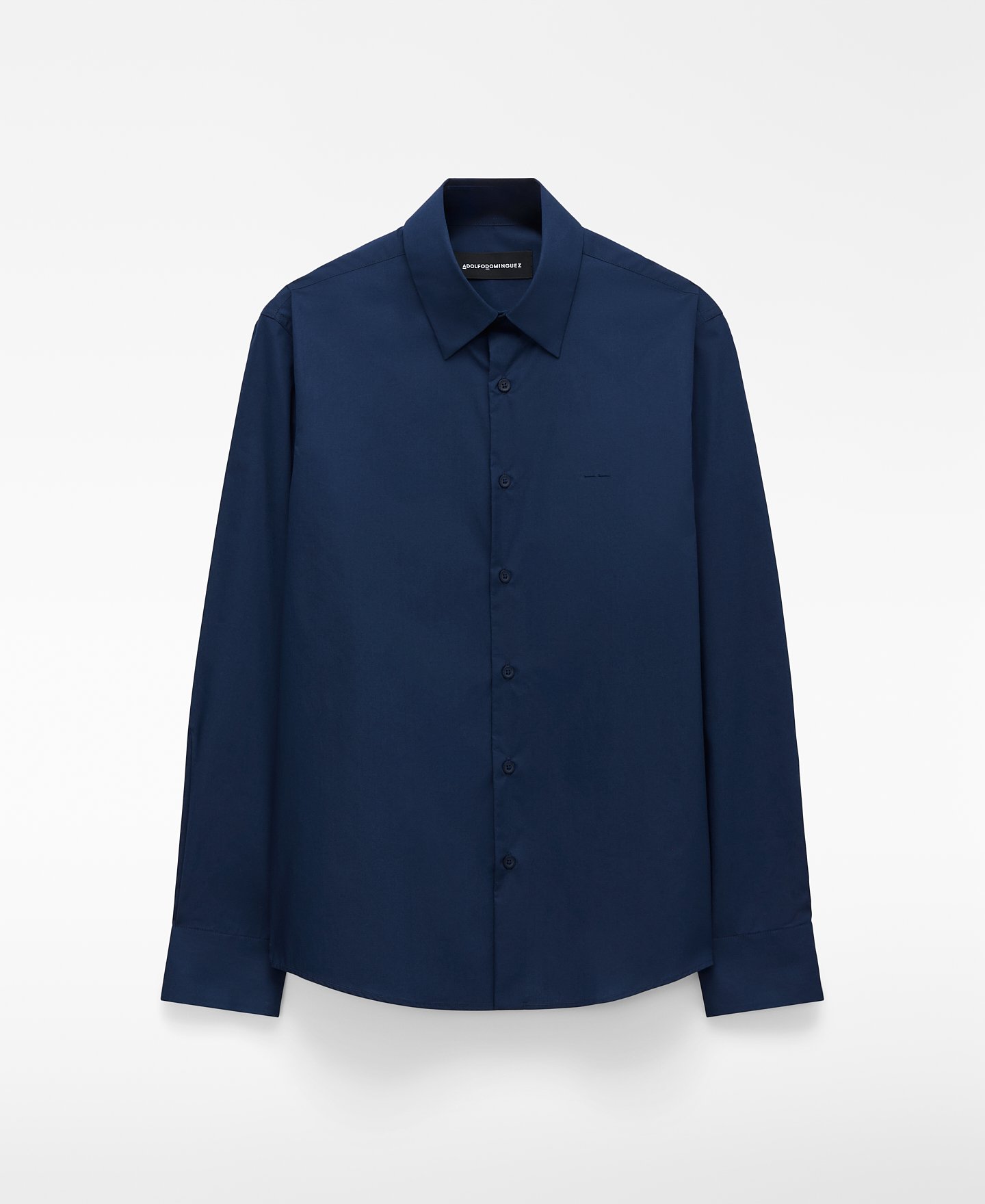 Camisa regular fit algod&oacute;n org&aacute;nico image number 4