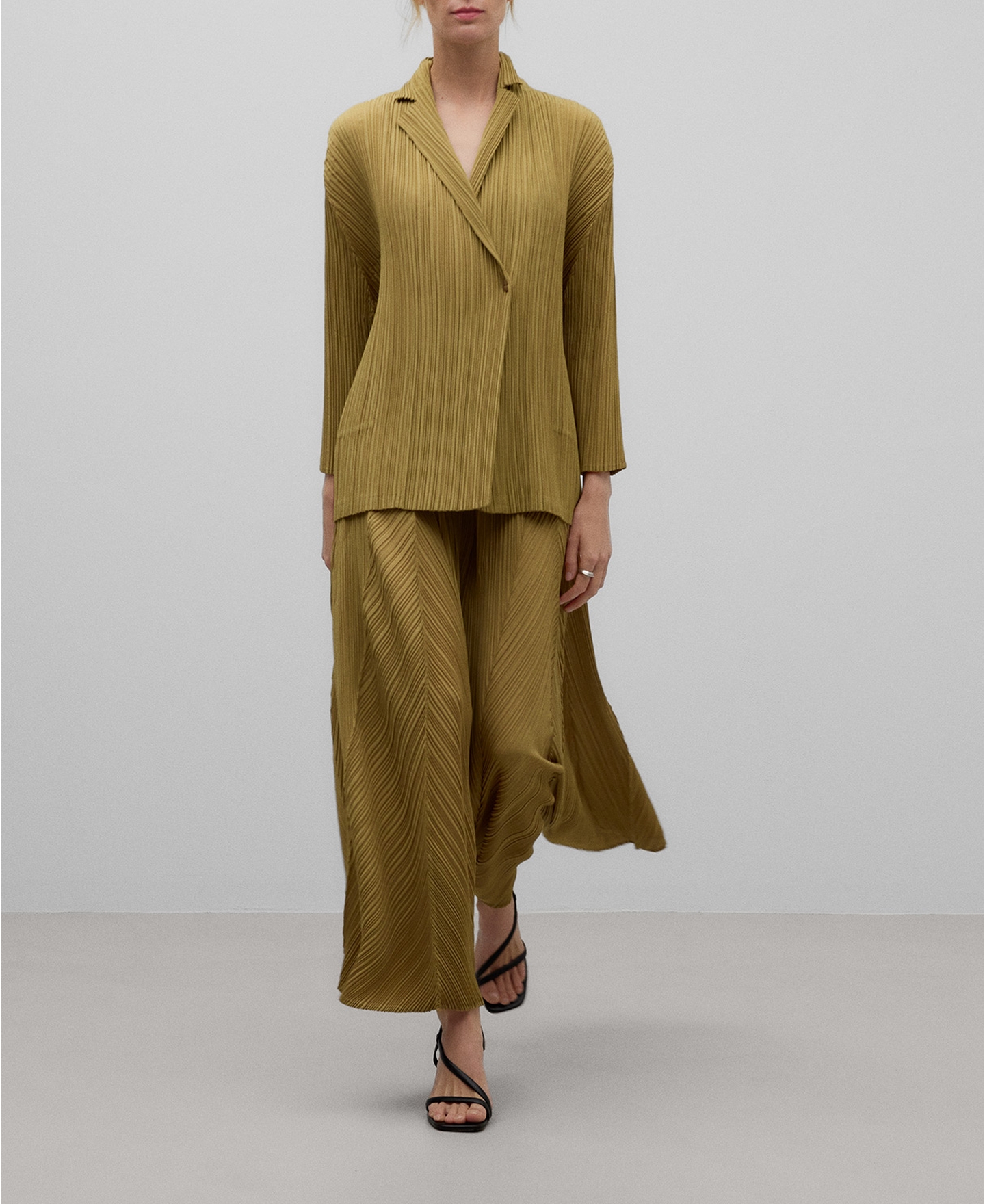Green crinkle long blazer woman image number 1