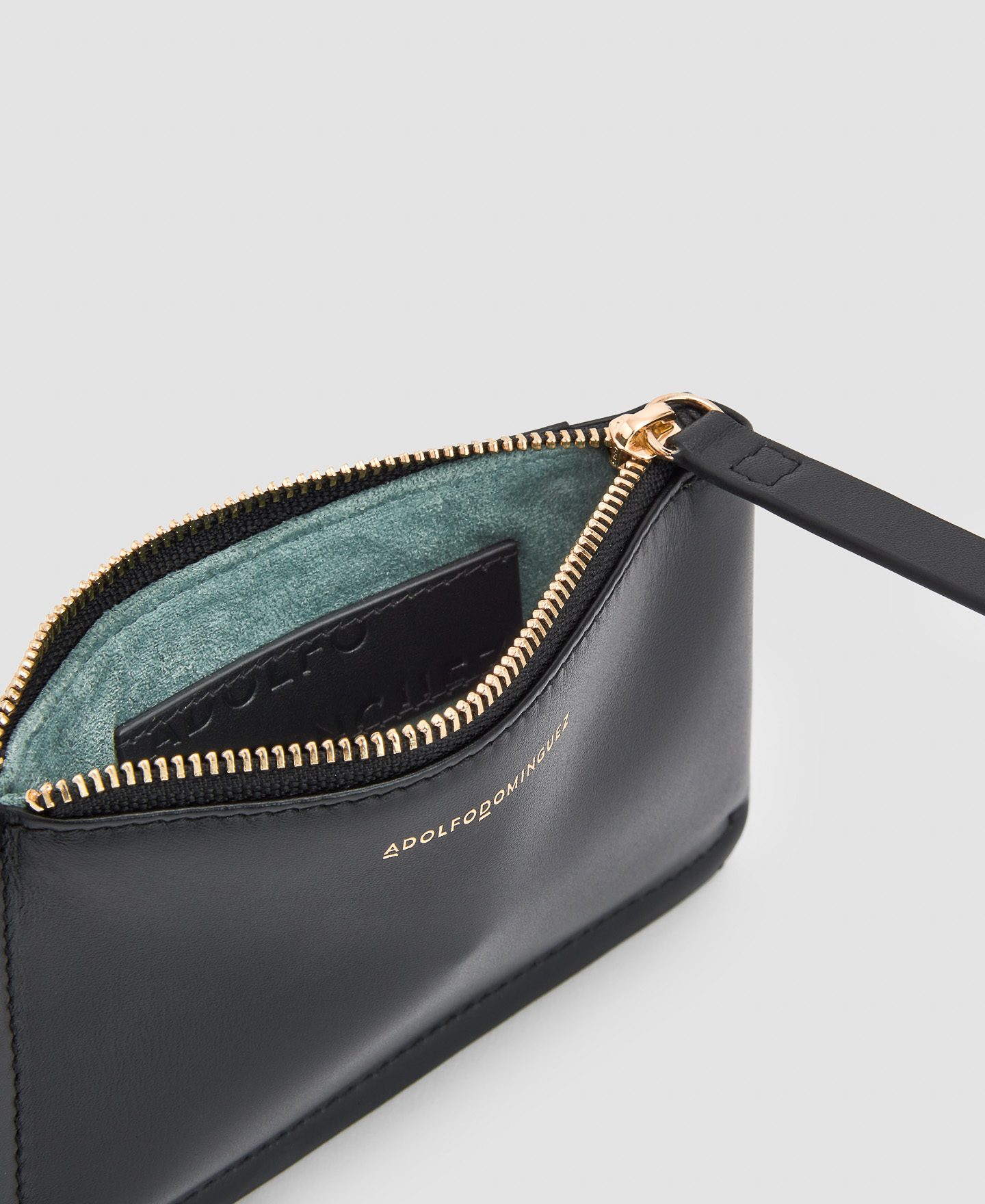 Vachetta leather medium purse image number 2