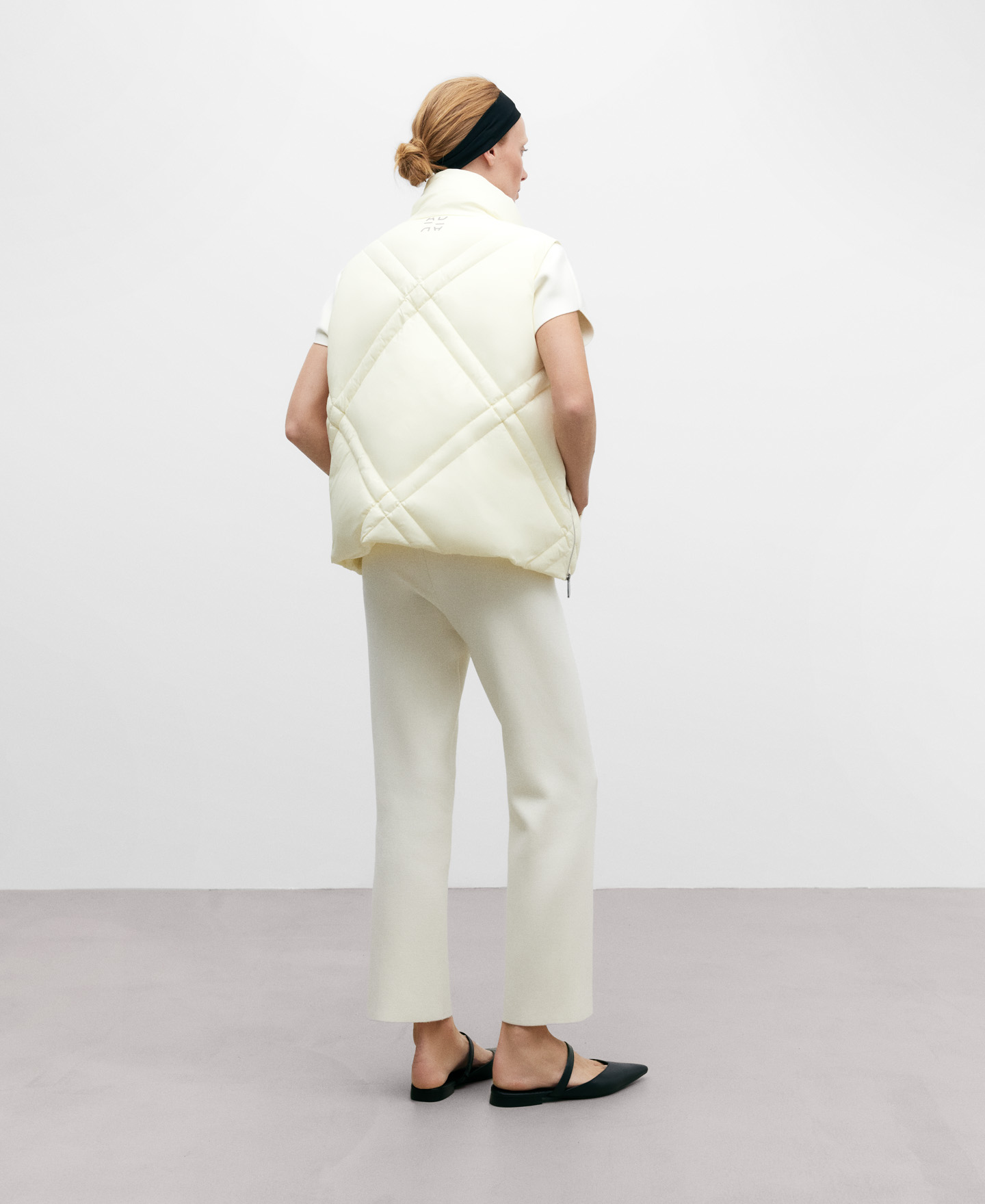 Chaleco acolchado oversize image number 2