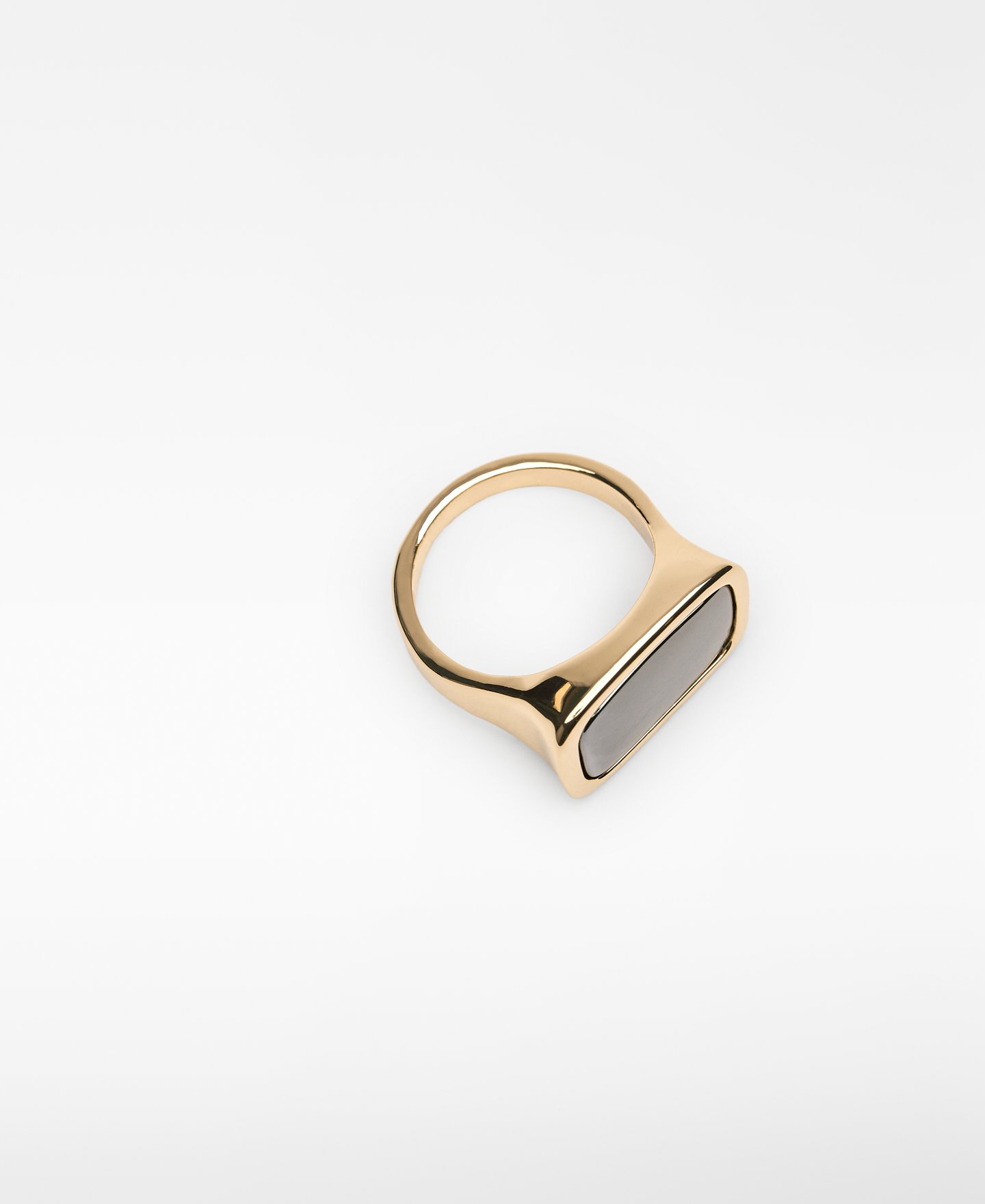 Double-lacquered signet ring woman image number 2