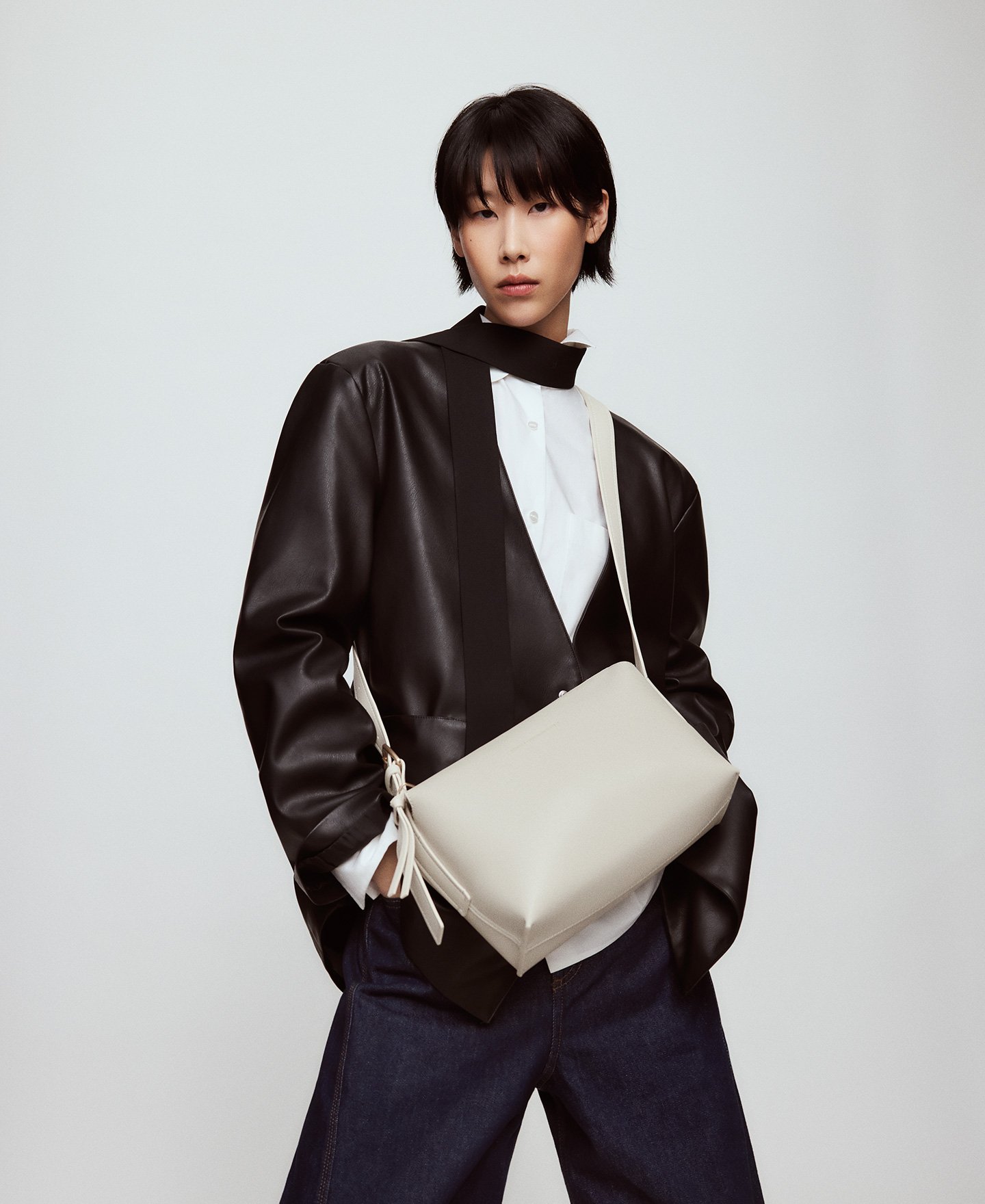 Mica medium crossbody image number 4