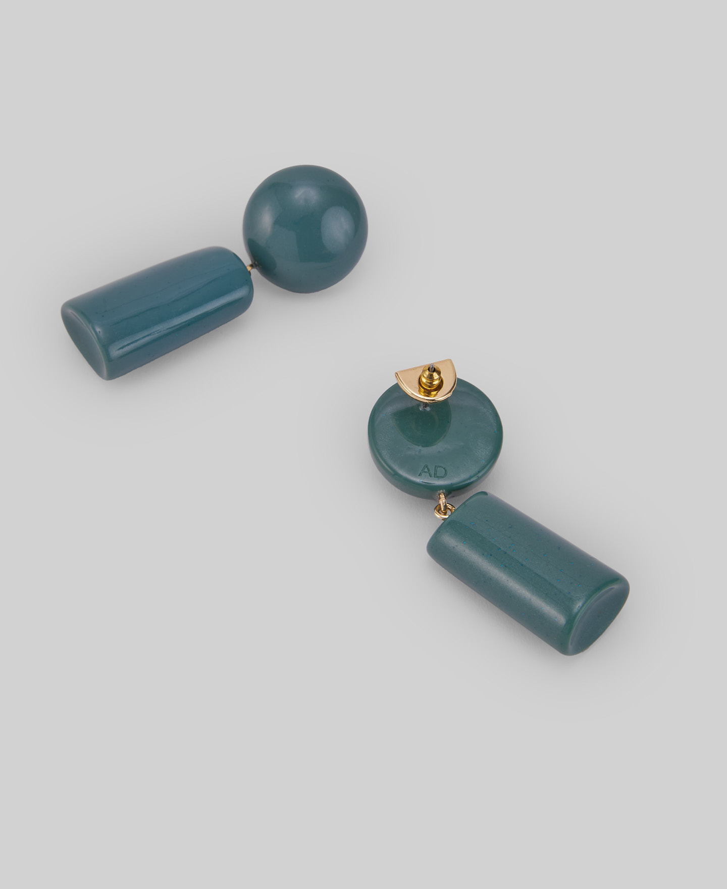 Geometric resin earrings woman image number 2