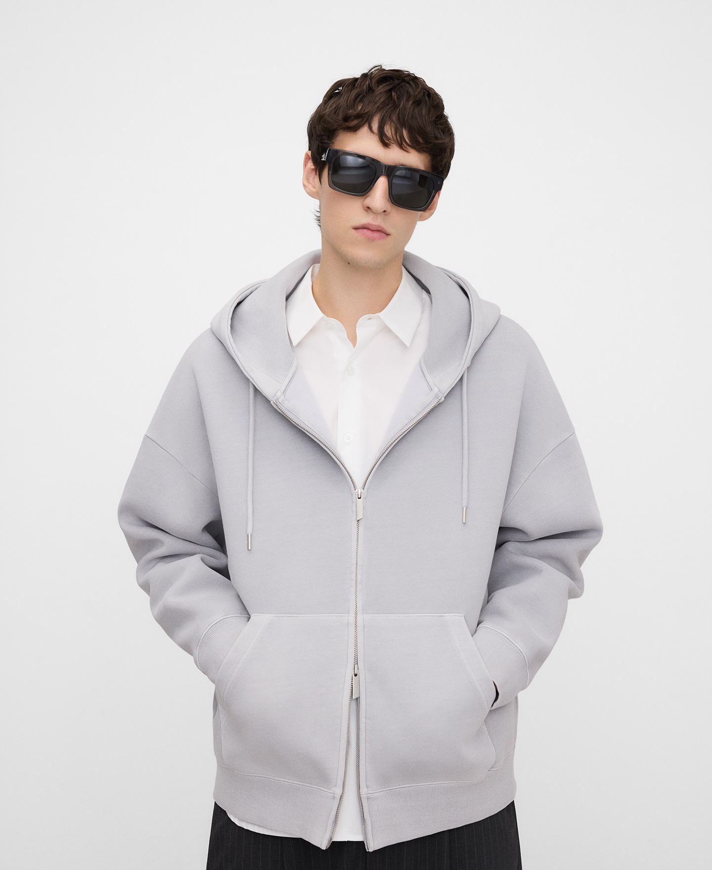 Sudadera relaxed fit cremallera image number 0