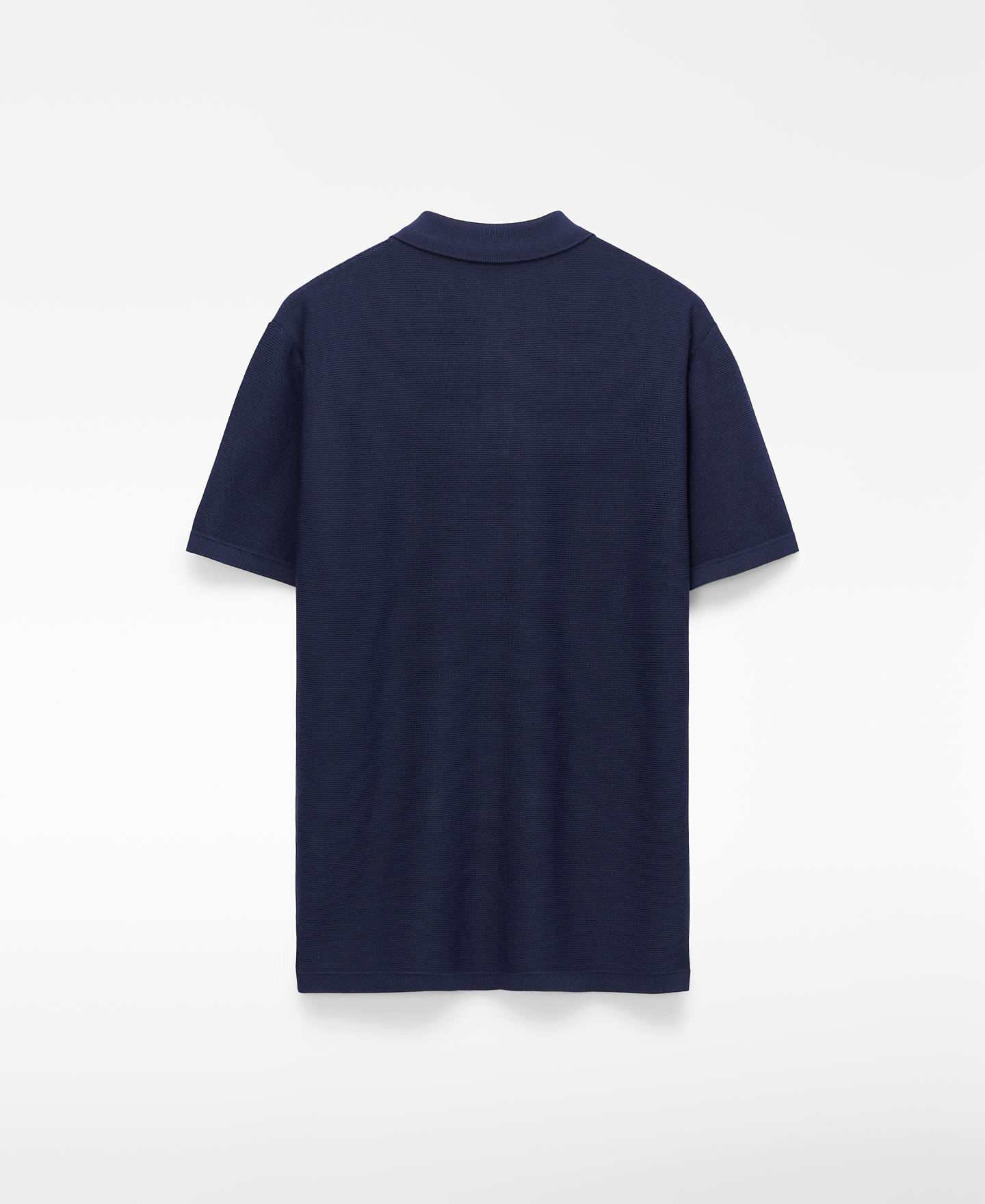 Polo regular fit em malha estruturada image number 5