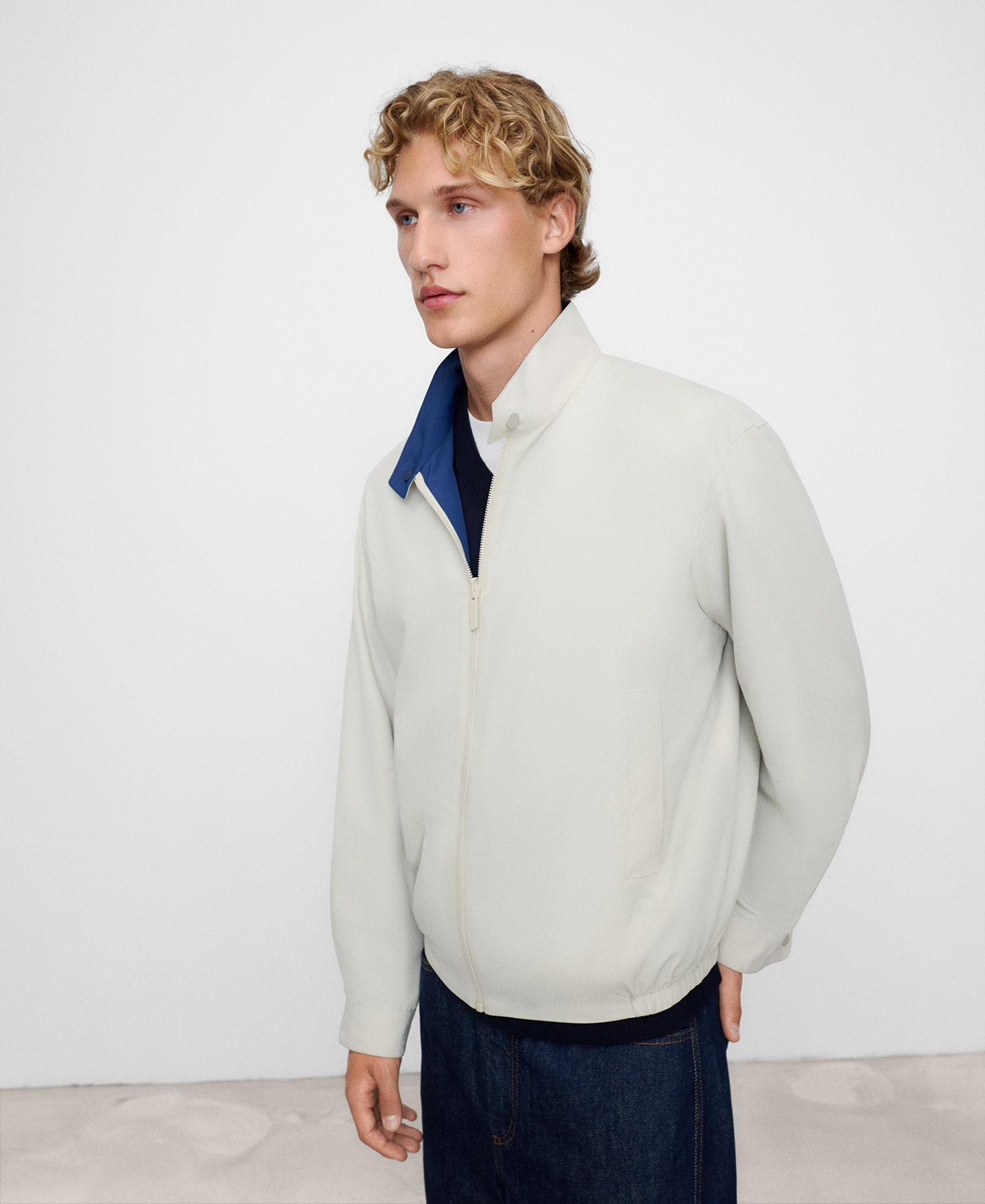 Nylon reversible jacket image number 5