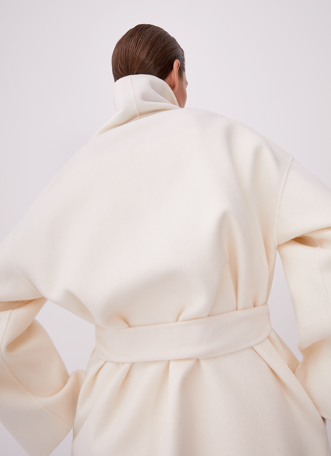 Double face coat with maxi lapels image number 3