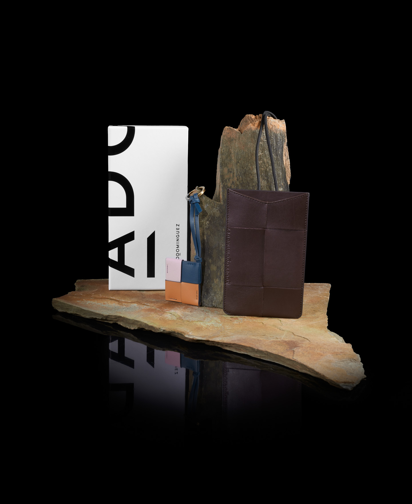 Colorful leather goods pack image number 0