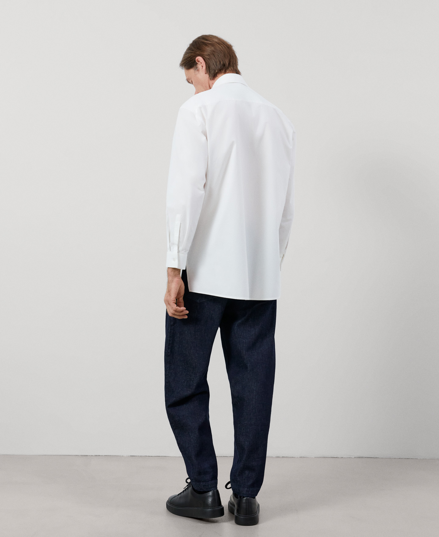 Cotton concealed button-down shirt image number 2