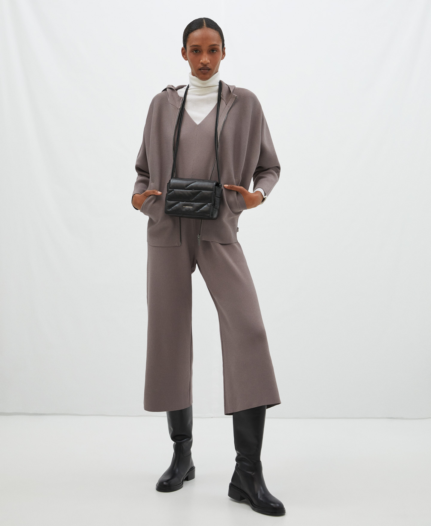V-neck and straight leg jumpsuit image number 1