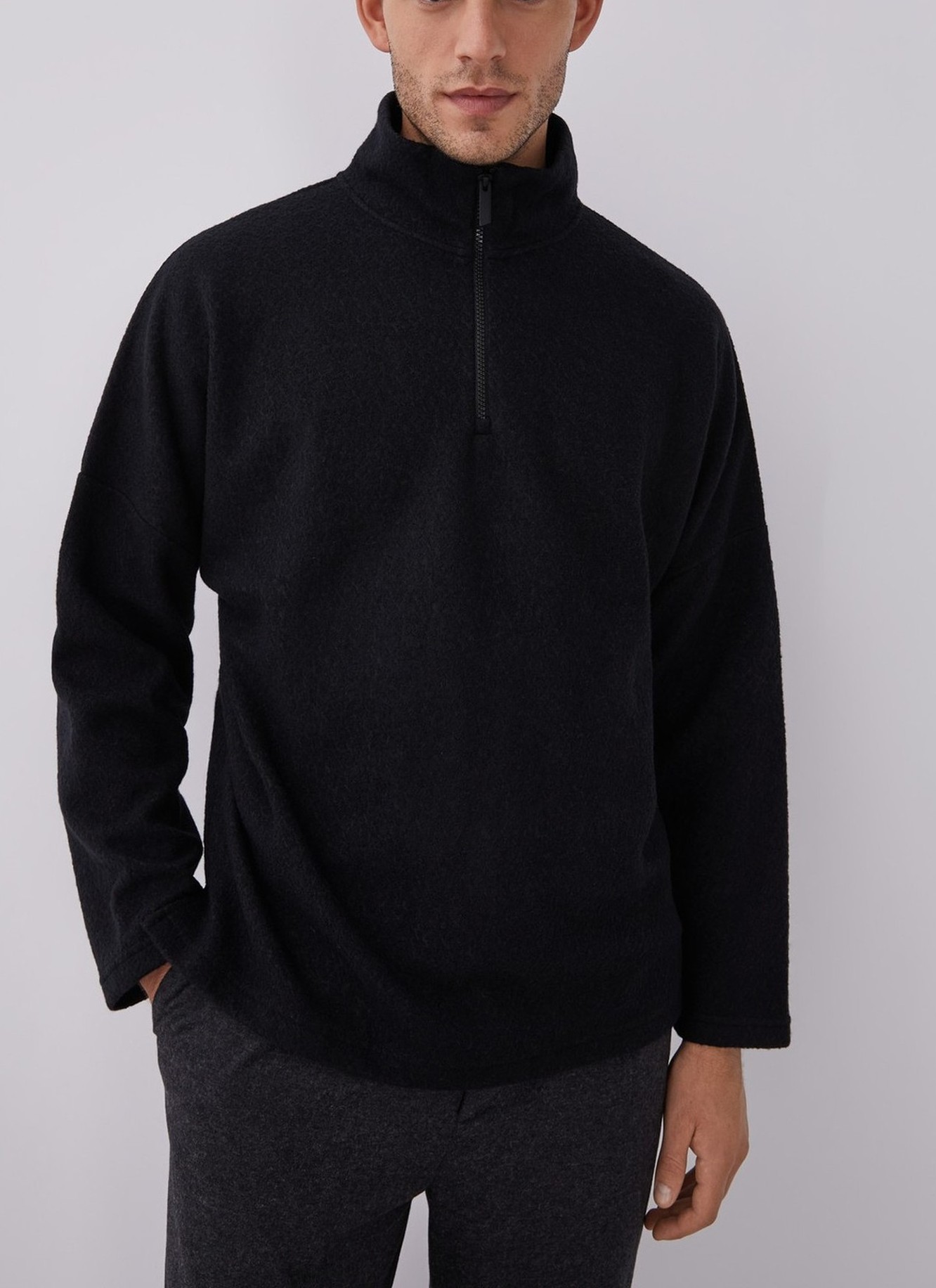 Merino wool sweatshirt image number 0