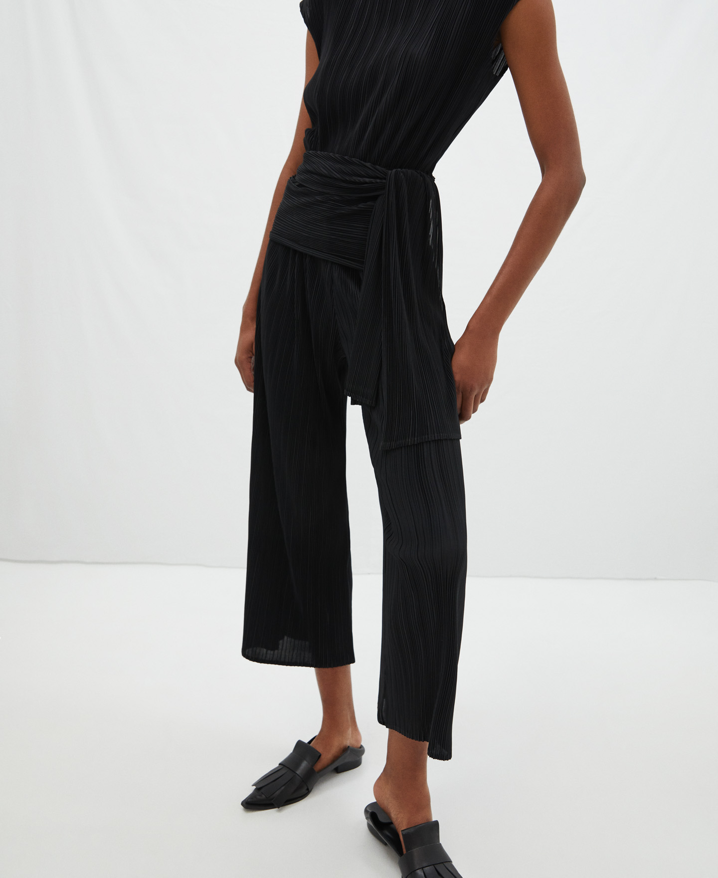 Crossed crinkle jumpsuit image number 3