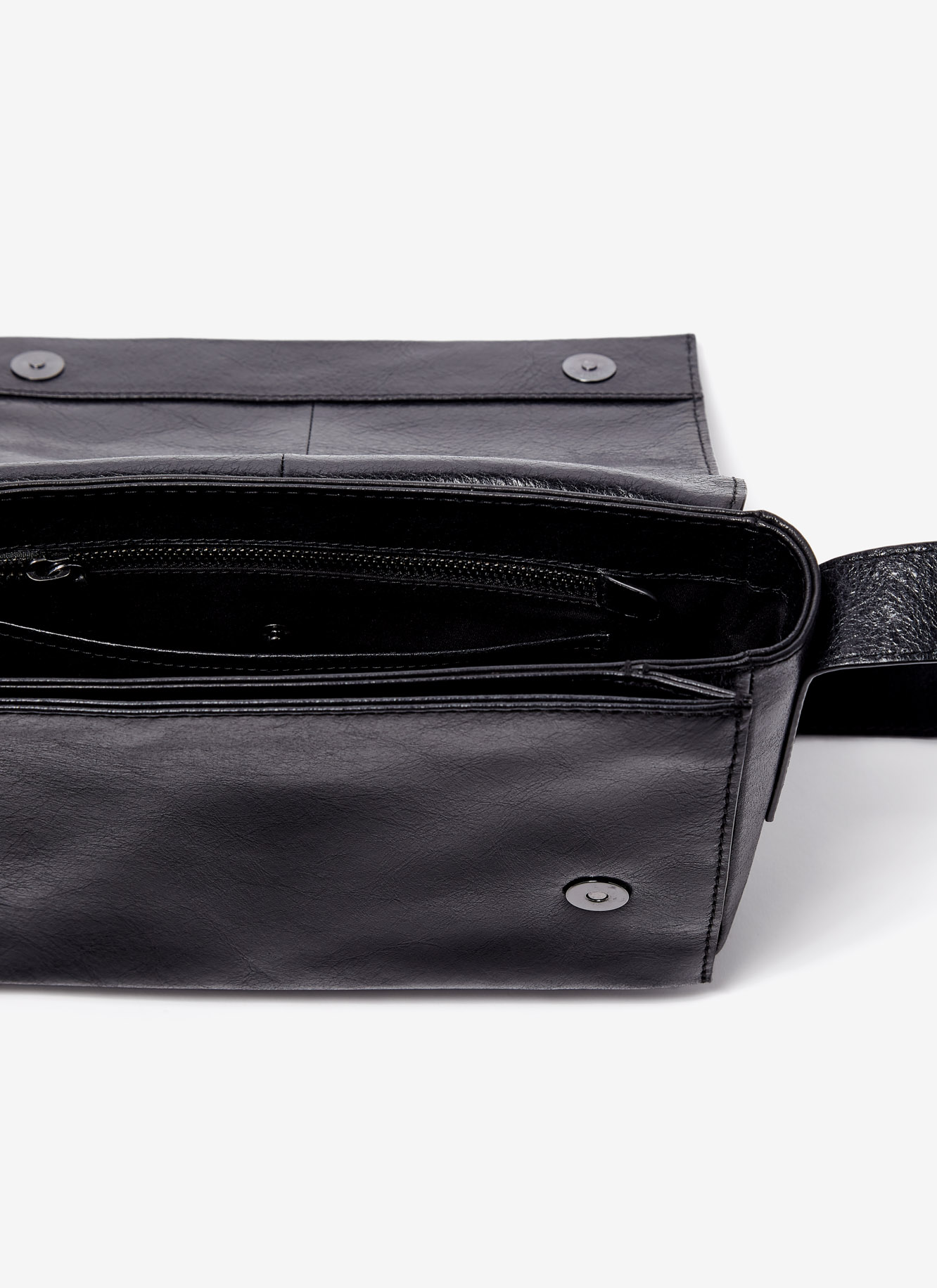 Crackled glossy leather big flap bag image number 2