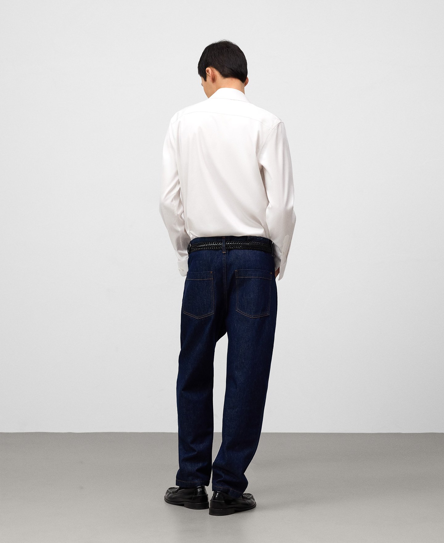 Regular fit lapel collar shirt man image number 2