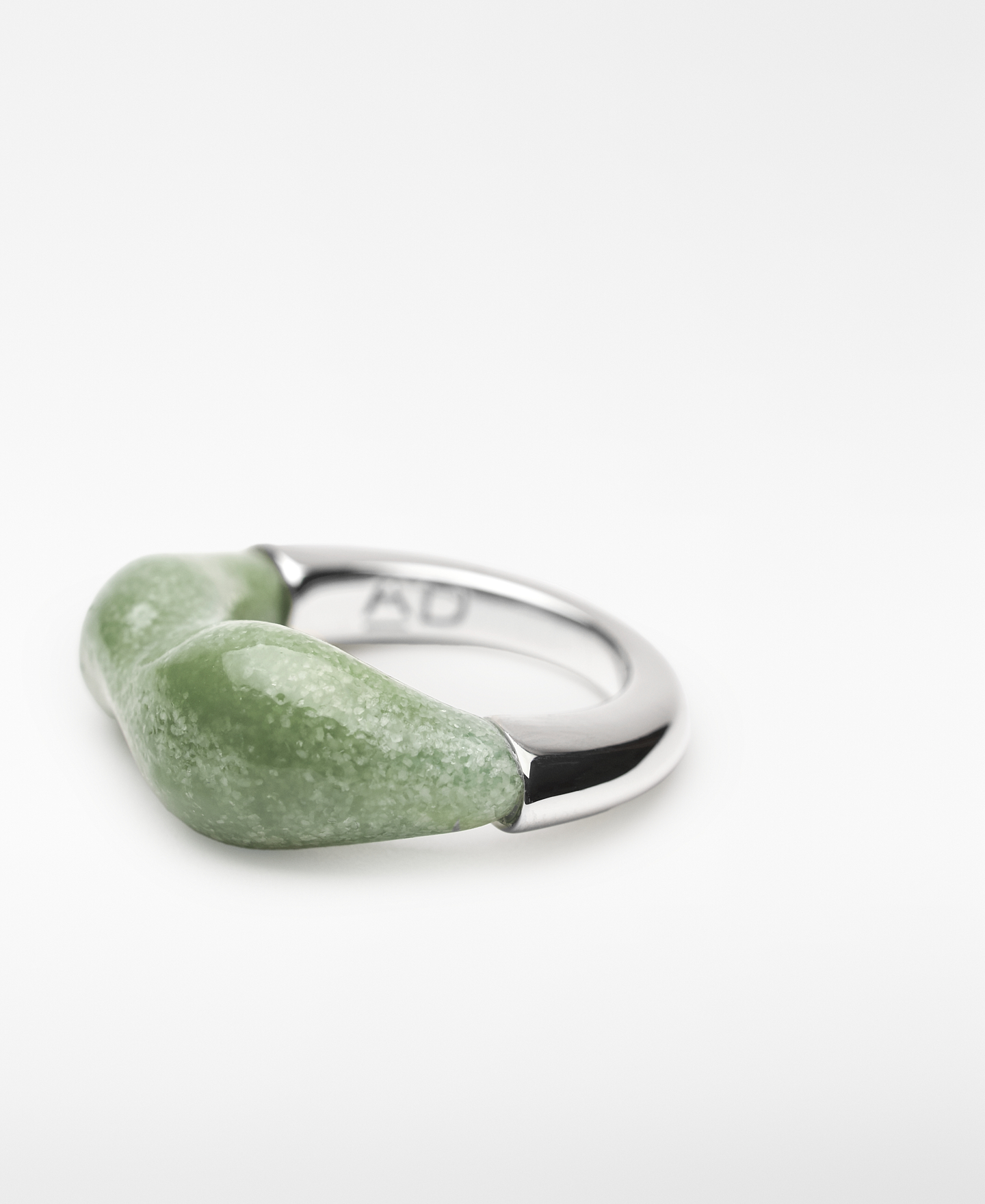 Resin and metal irregular ring woman image number 1
