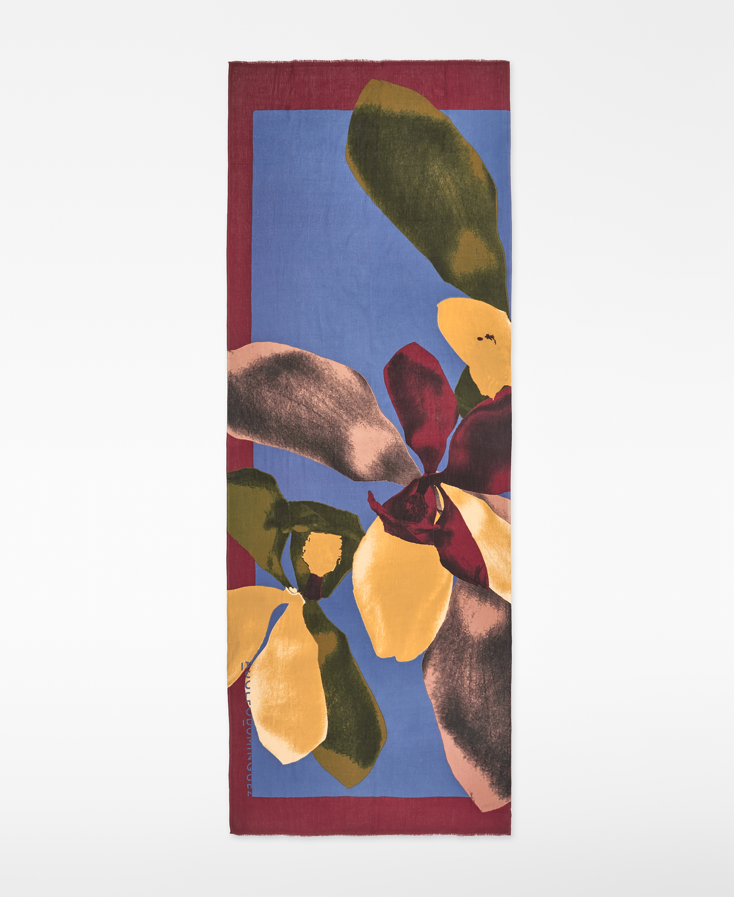 Chal estampado magnolias image number 0