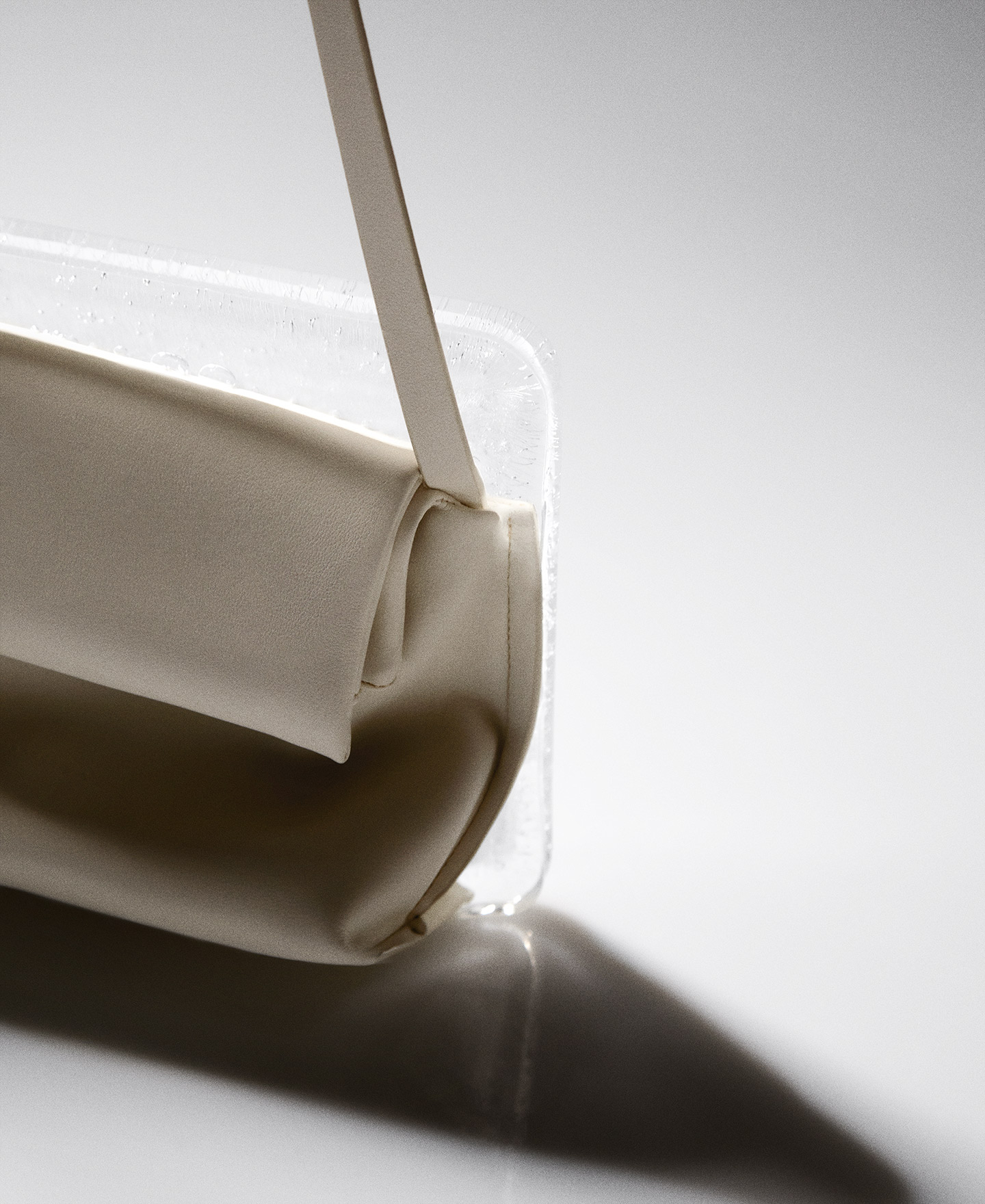 Recycled polyurethane small shoulder bag image number 1