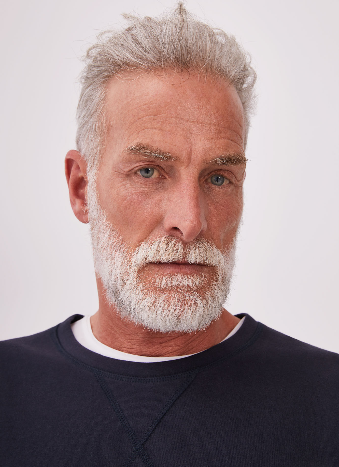 Crew neck sweatshirt image number 1