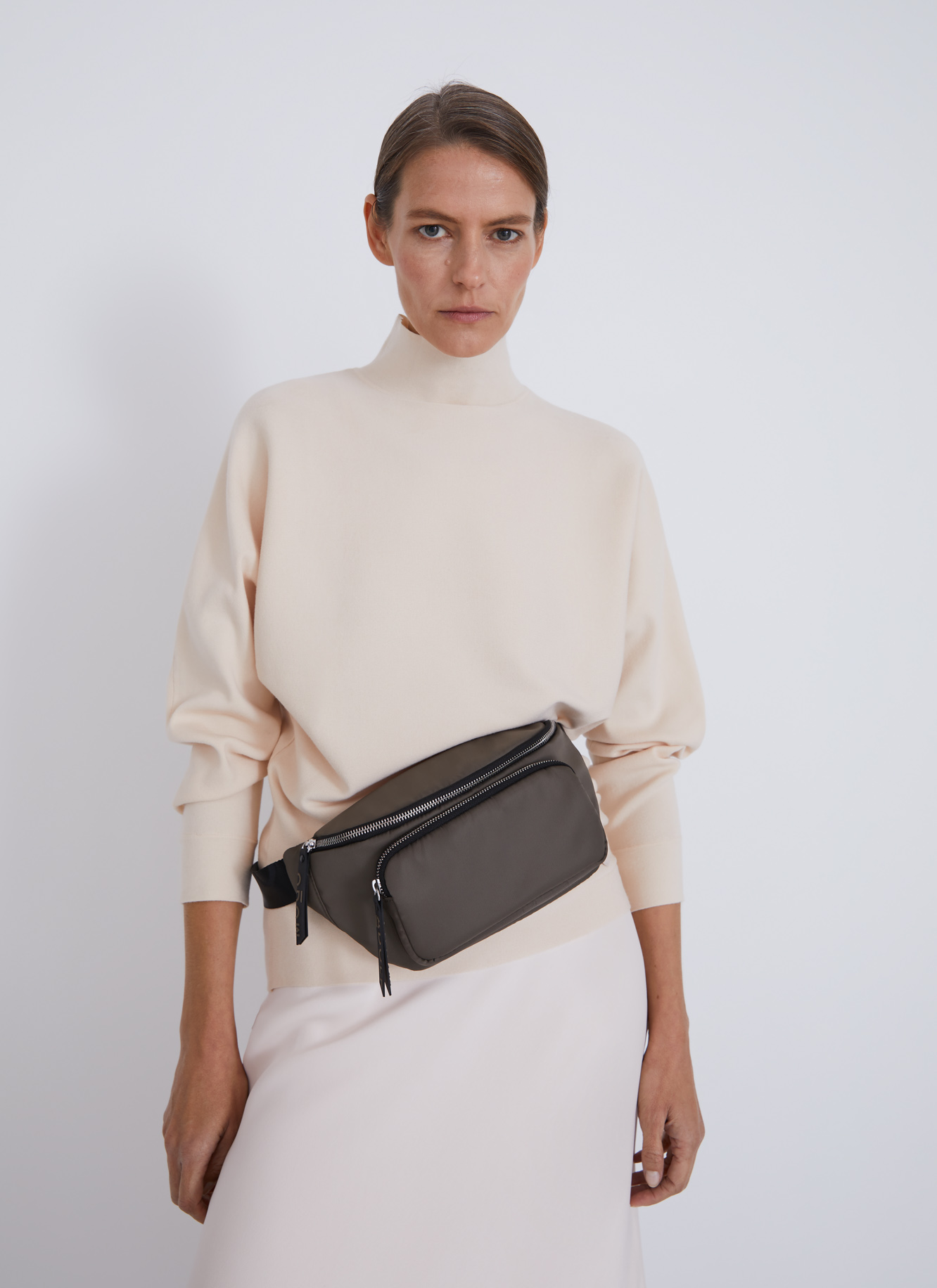Nylon padded waist bag image number 3
