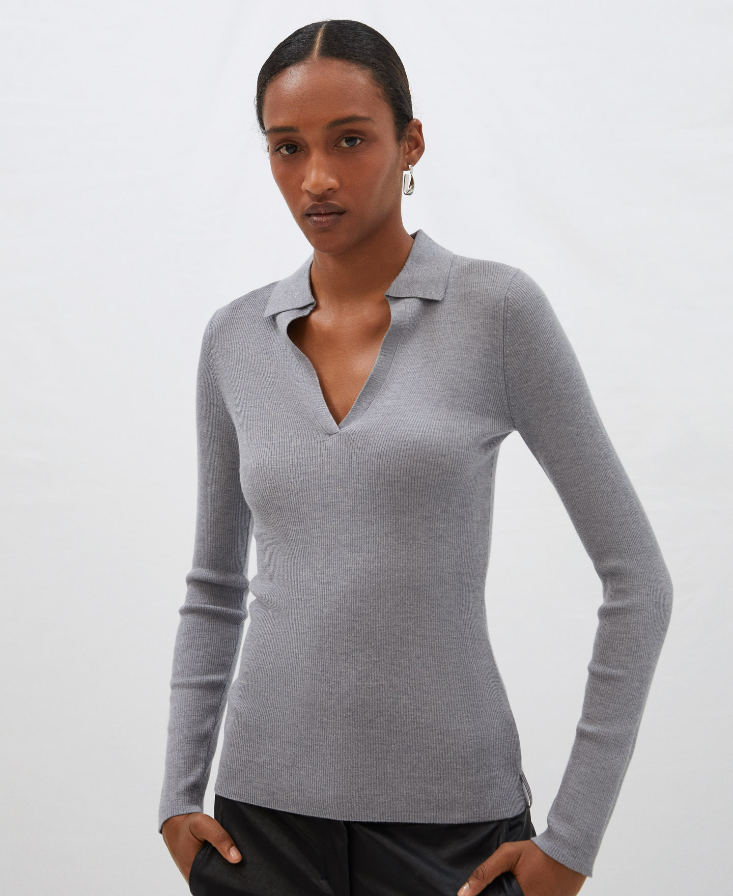 Merino wool ribbed sweater image number 0