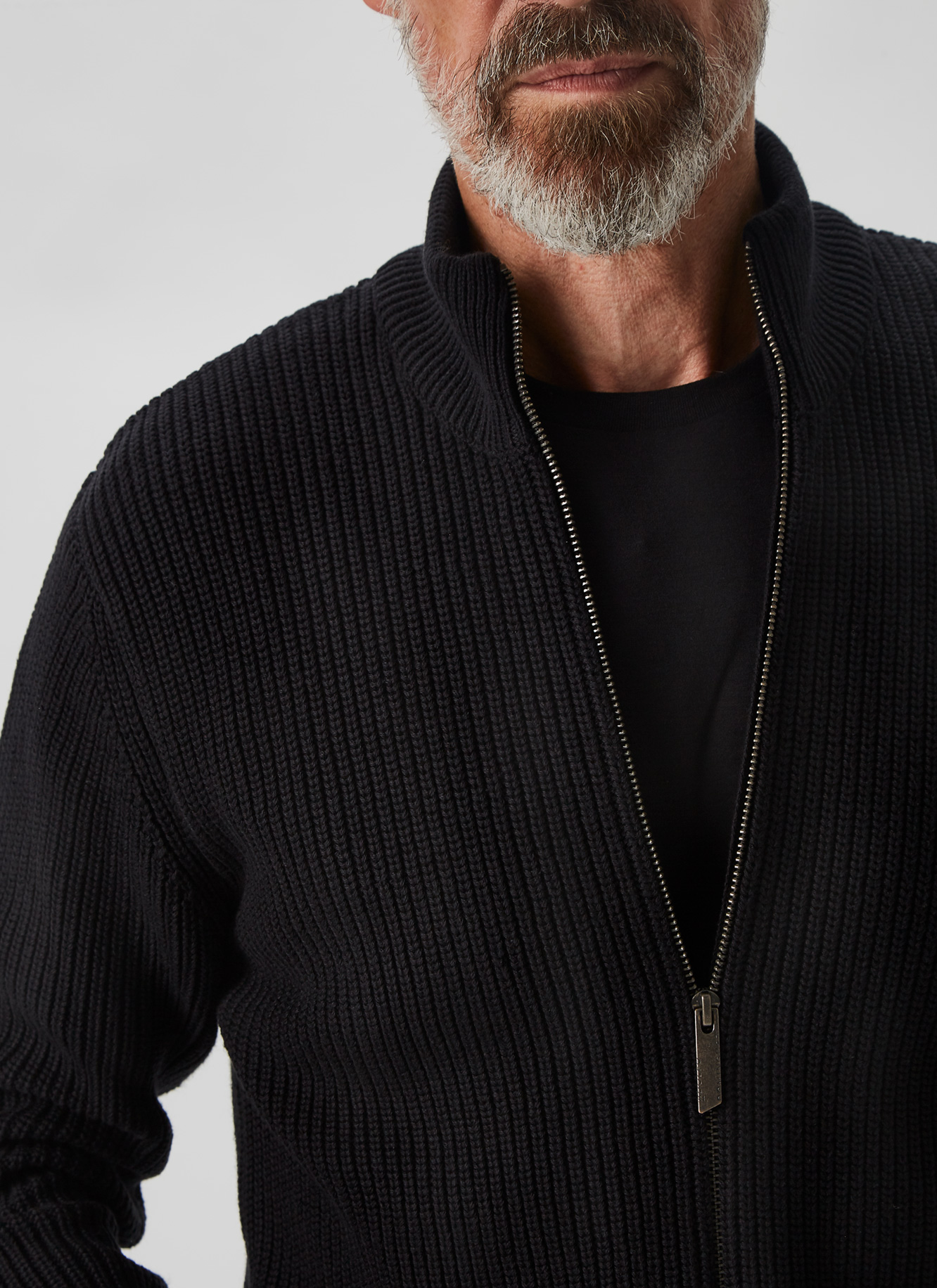 Cardigan with front zipper image number 2