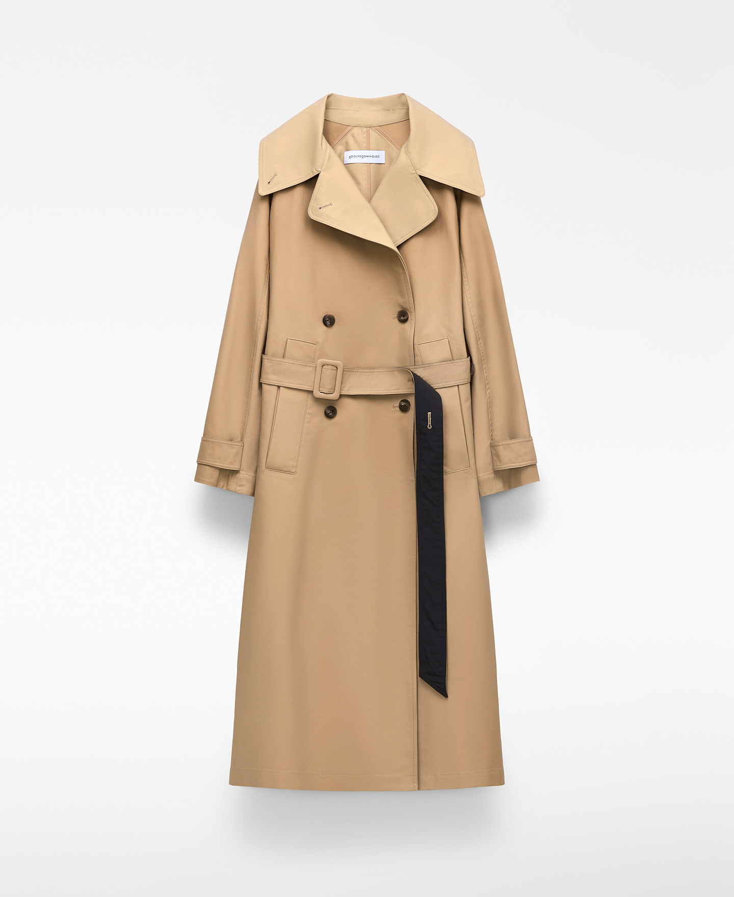 Gabardina bicolor doble solapa image number 6